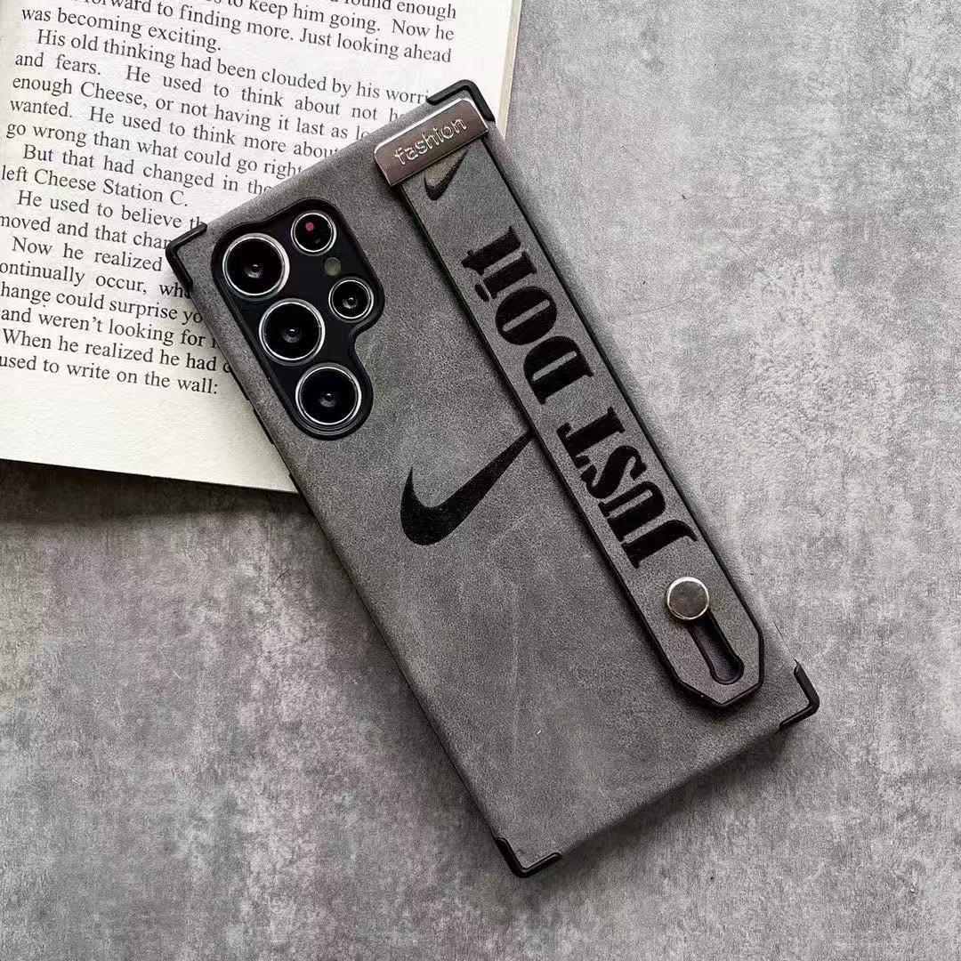 Plush Leather Samsung Case with Bracelet