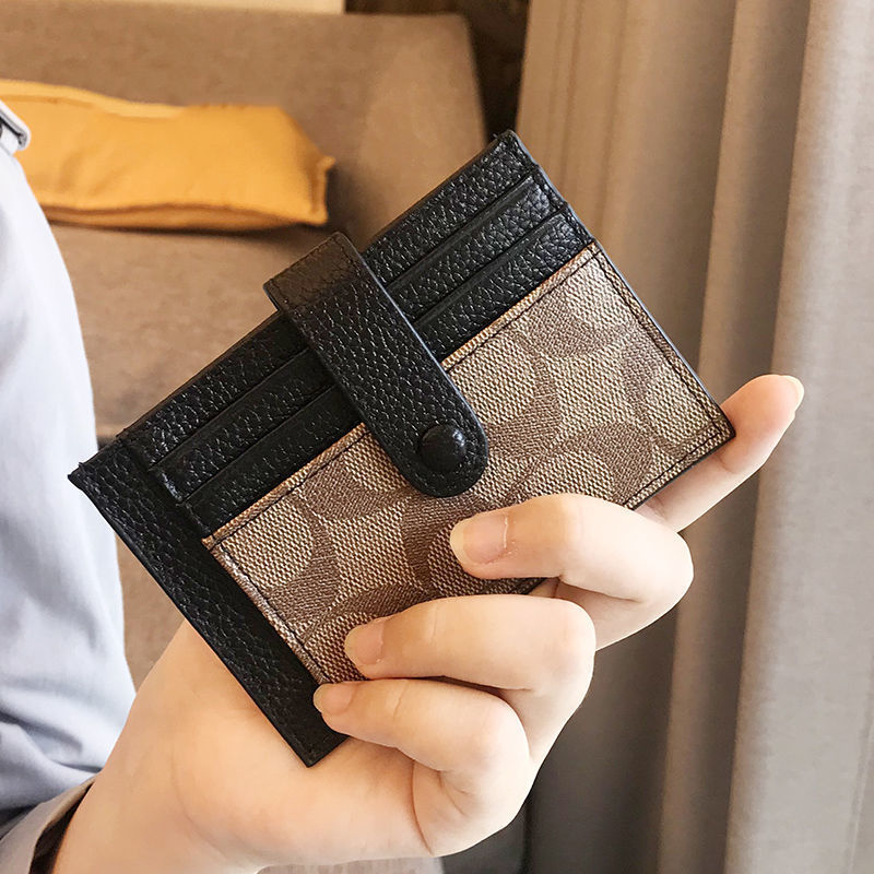 Classic Luxury Leather Wallet Card Holder With Snap Closure
