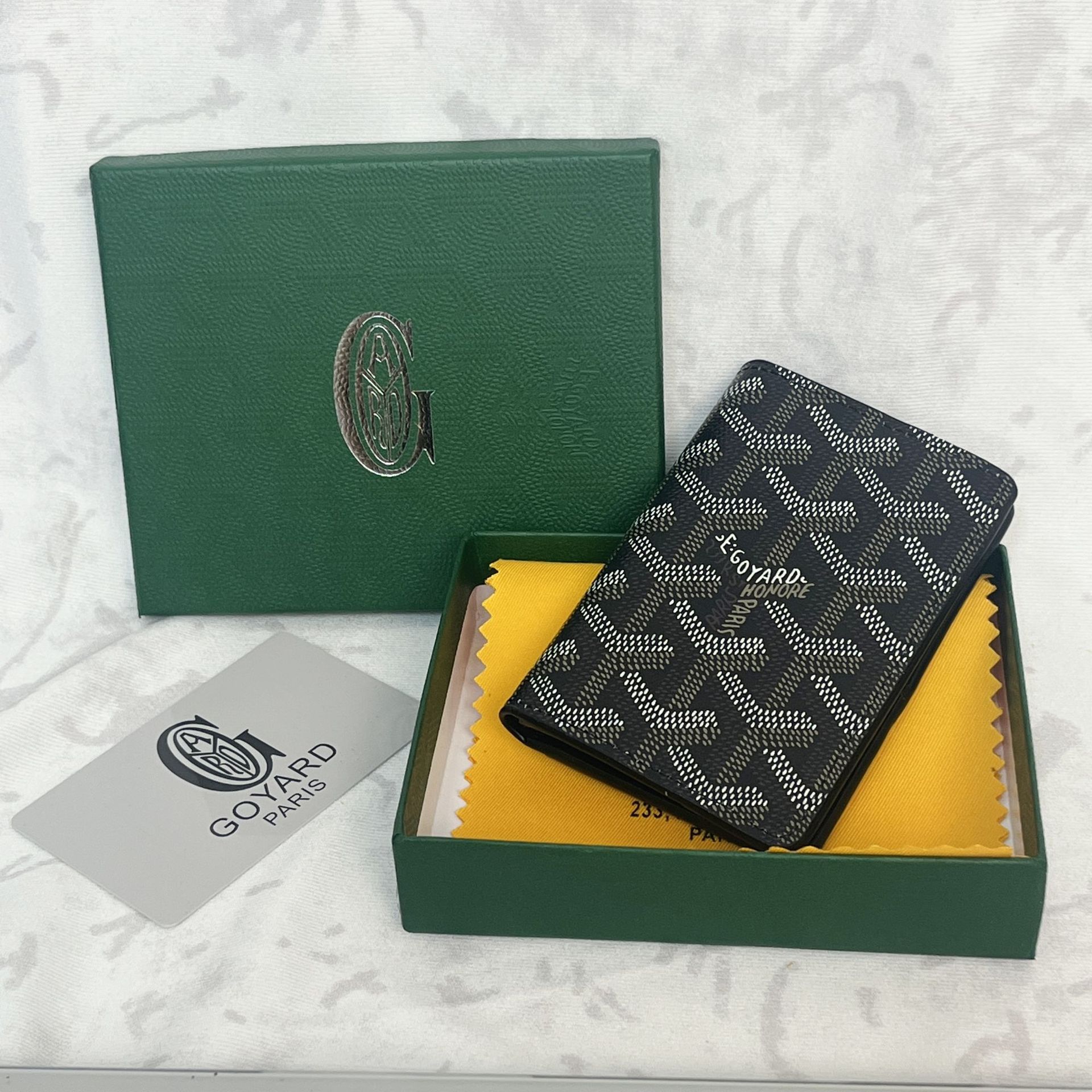 Classic Luxury Leather Wallet Card Holder