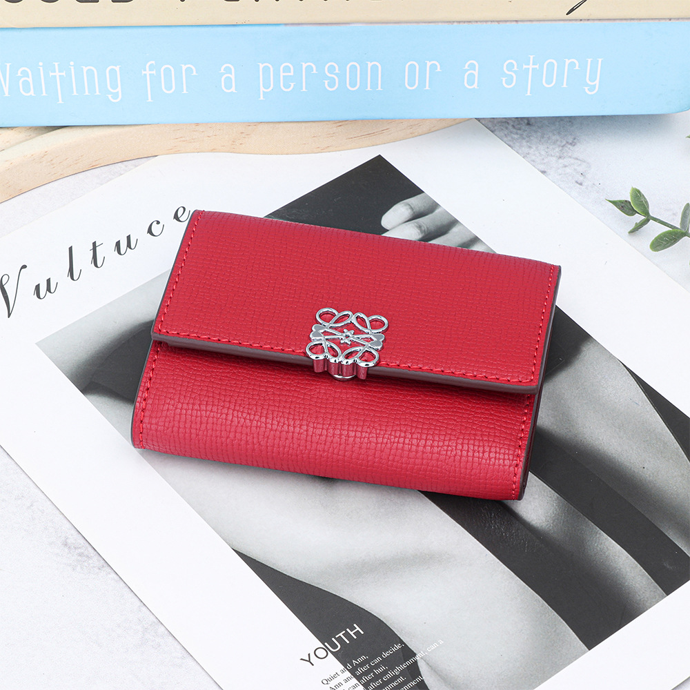 luxurious Leather Flap Short Wallet