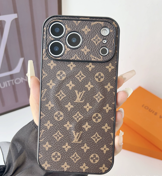 Louis Vuitton,Gucci Magsafe iPhone Case Monogram Vintage Leather