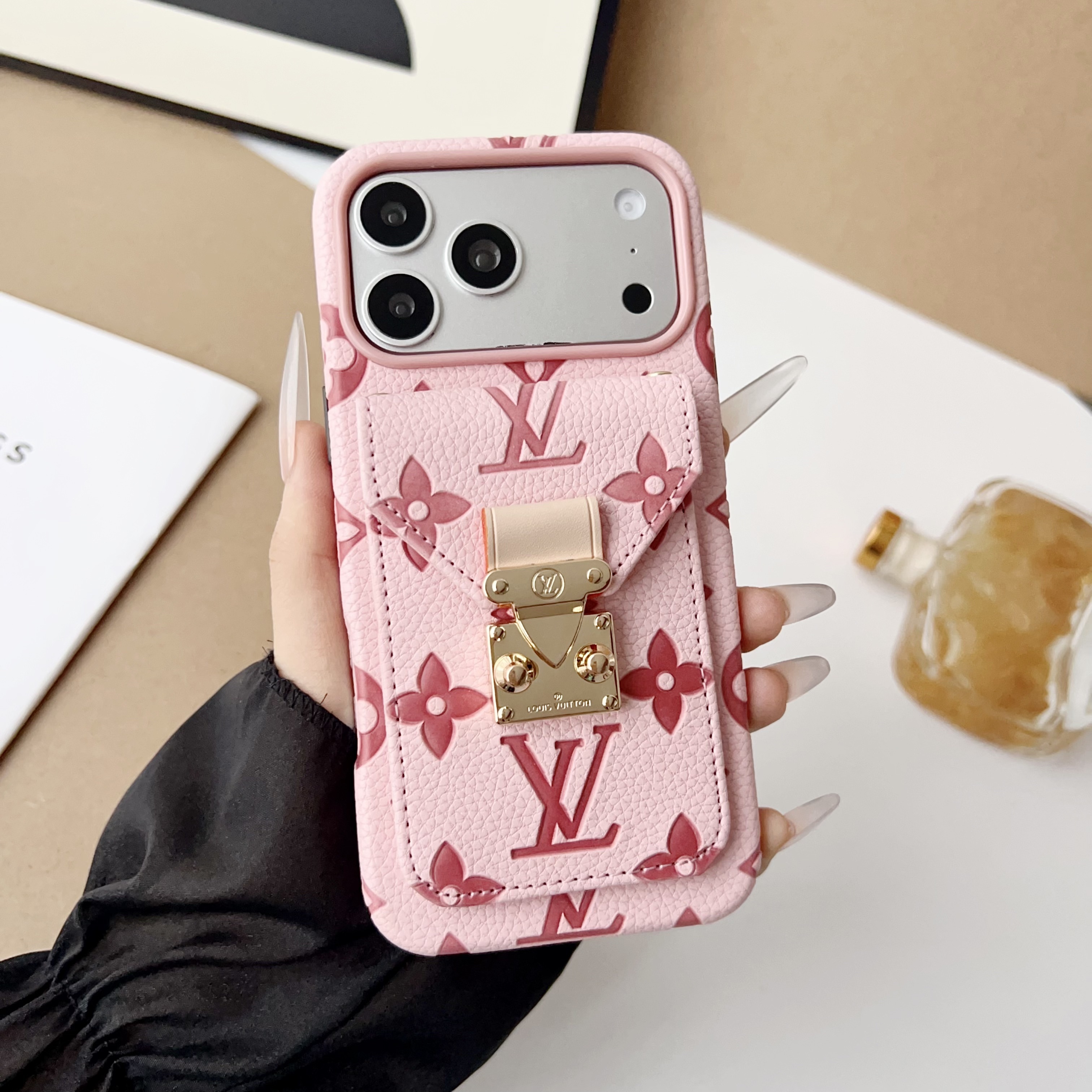 Gucci Leather iPhone Wallet Case With Crossbody Strap/Without Crossbody Strap
