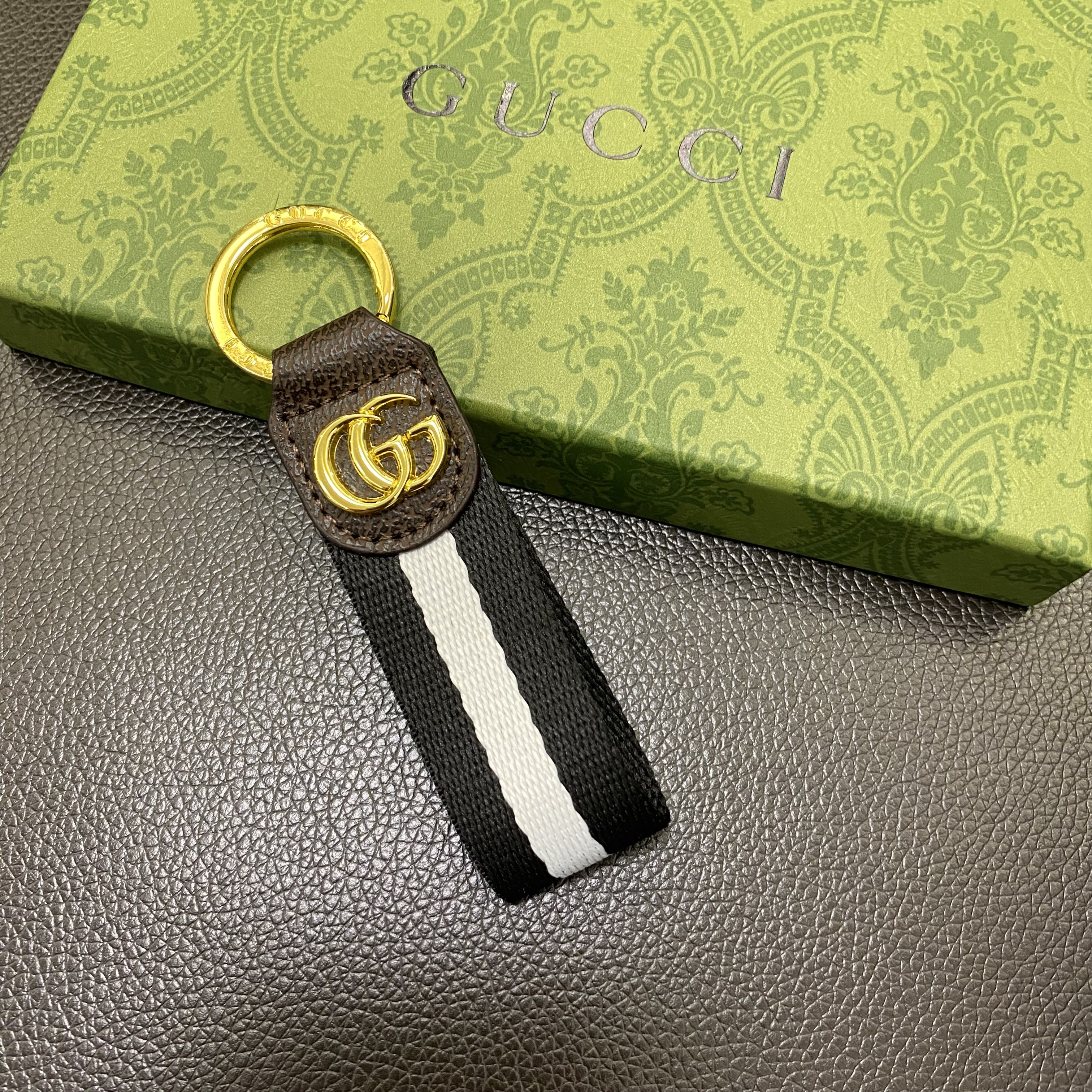 Classic Canvas Convenient Keychain