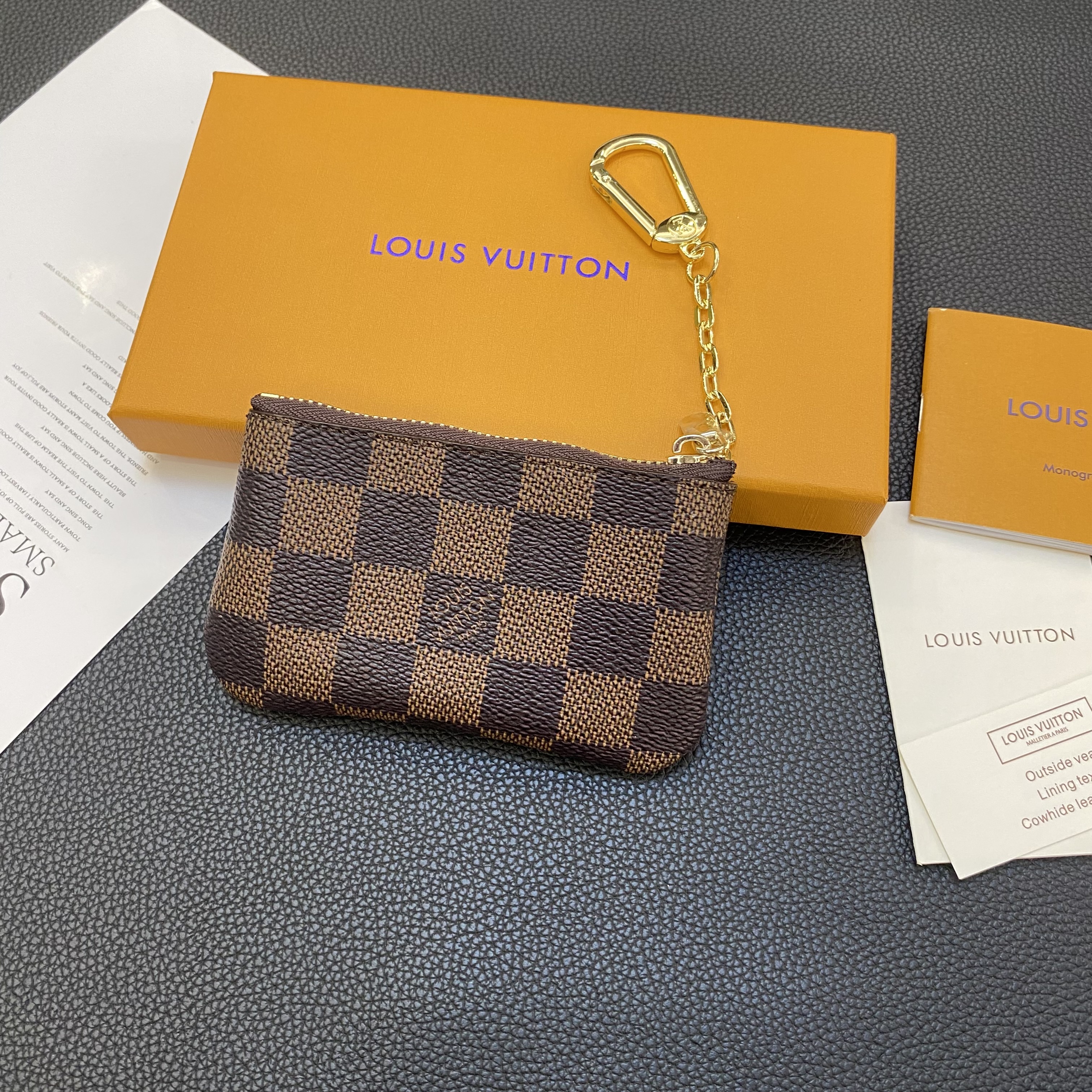Luxury Leather Coin Purse with Keychain & Hook