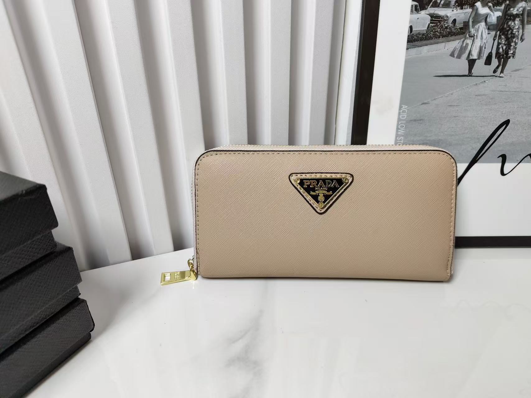 Luxury leather Wallet
