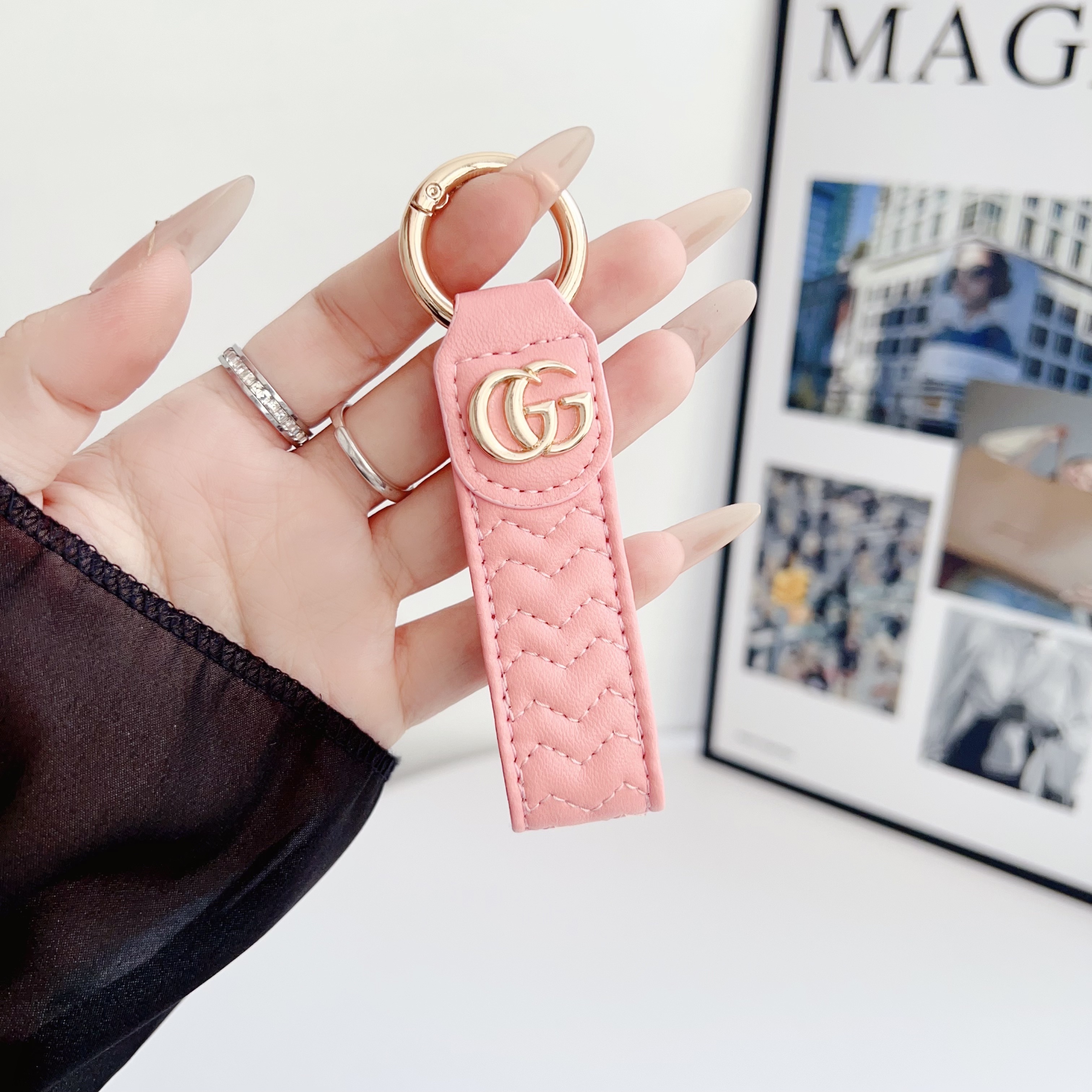 Gucci Luxury Leather Keychain