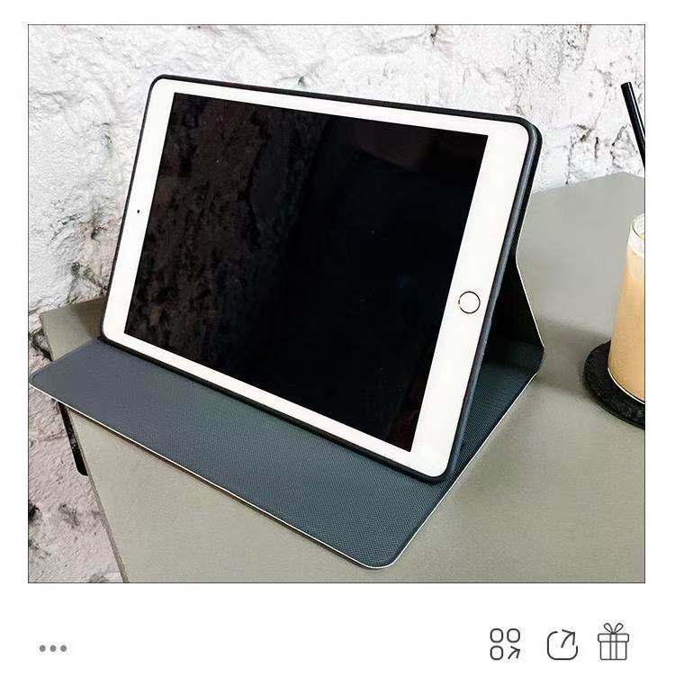 Vintage Leather Classic CD iPad Case