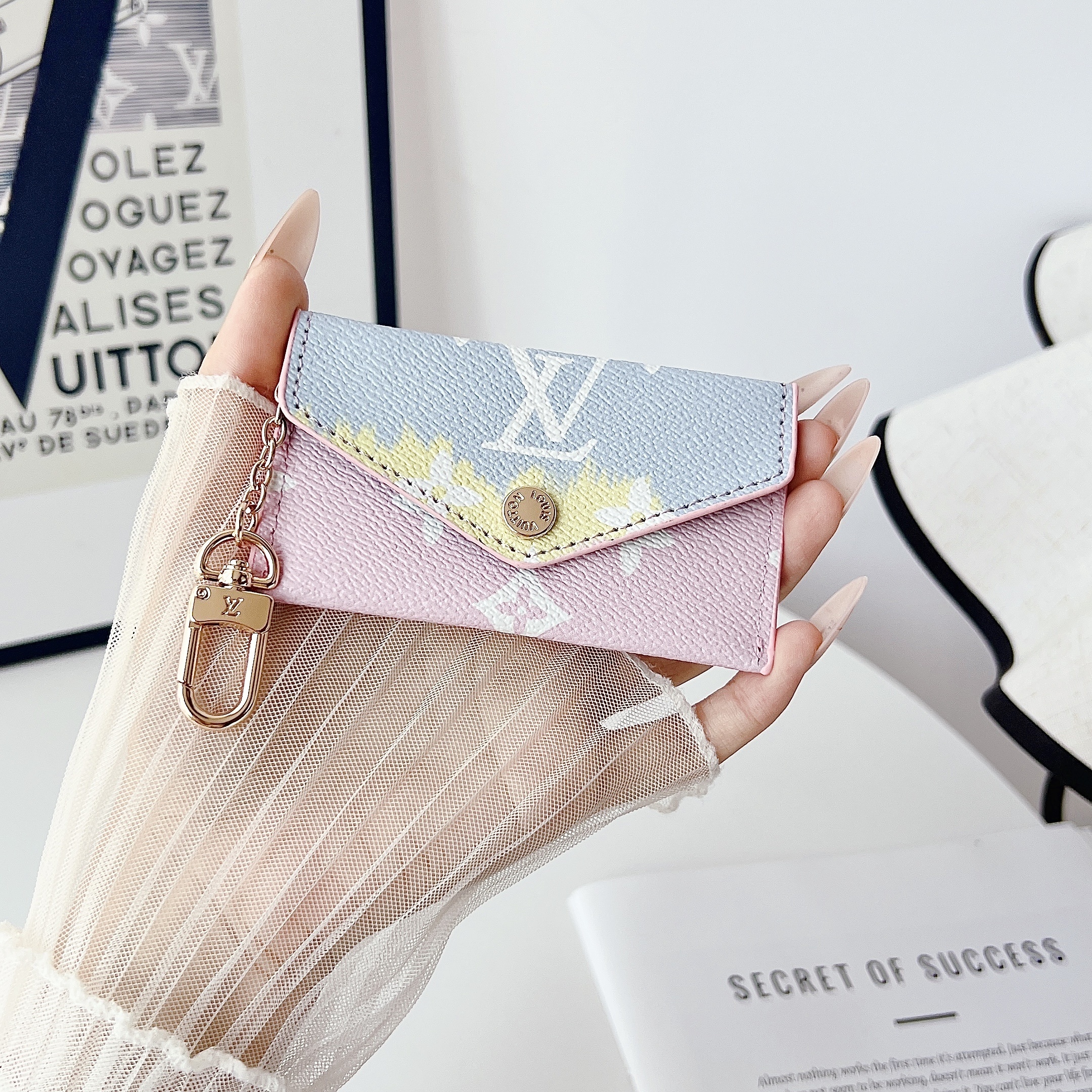 Louis Vuitton Luxury Leather Coin Purse