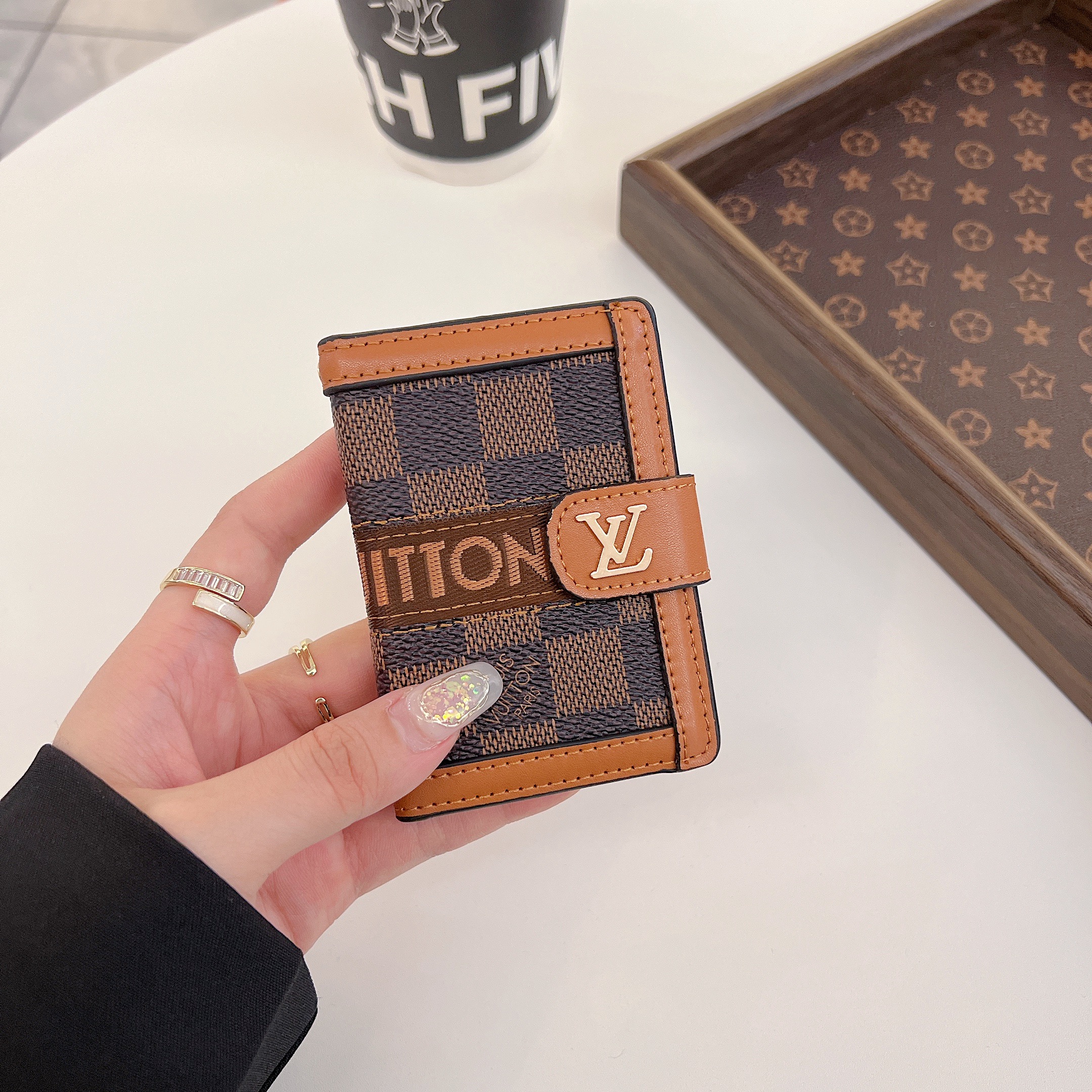 Luxury Leather Wallet Card Holder & Coin Purse With Snap Closure