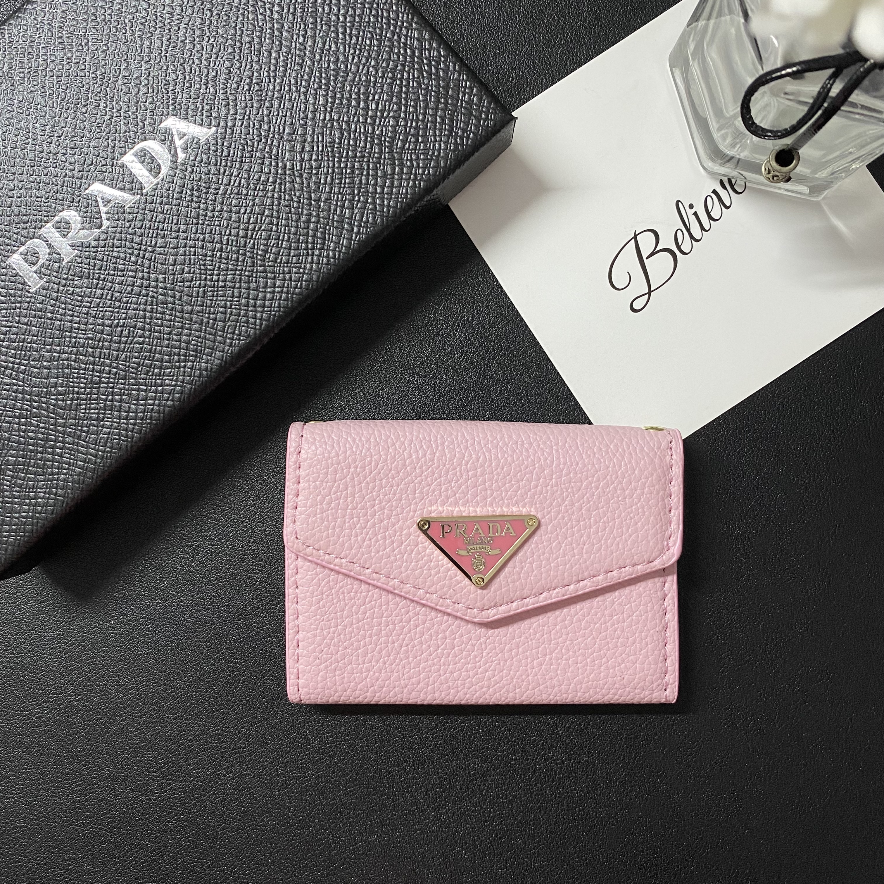 Classic Luxury Leather Wallet Card Holder & Coin Purse With Snap Closure
