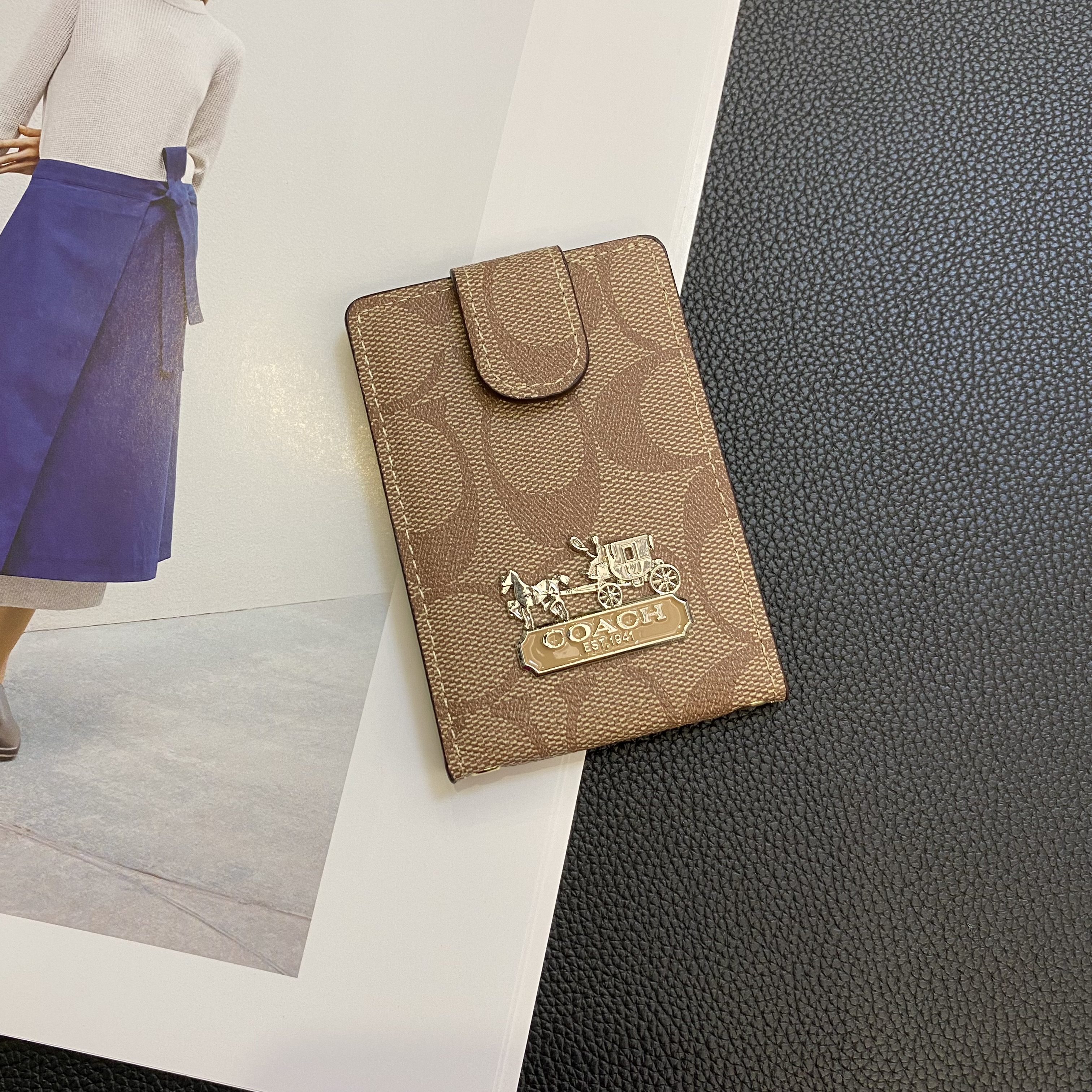 Classic Luxury Leather Wallet Card Holder