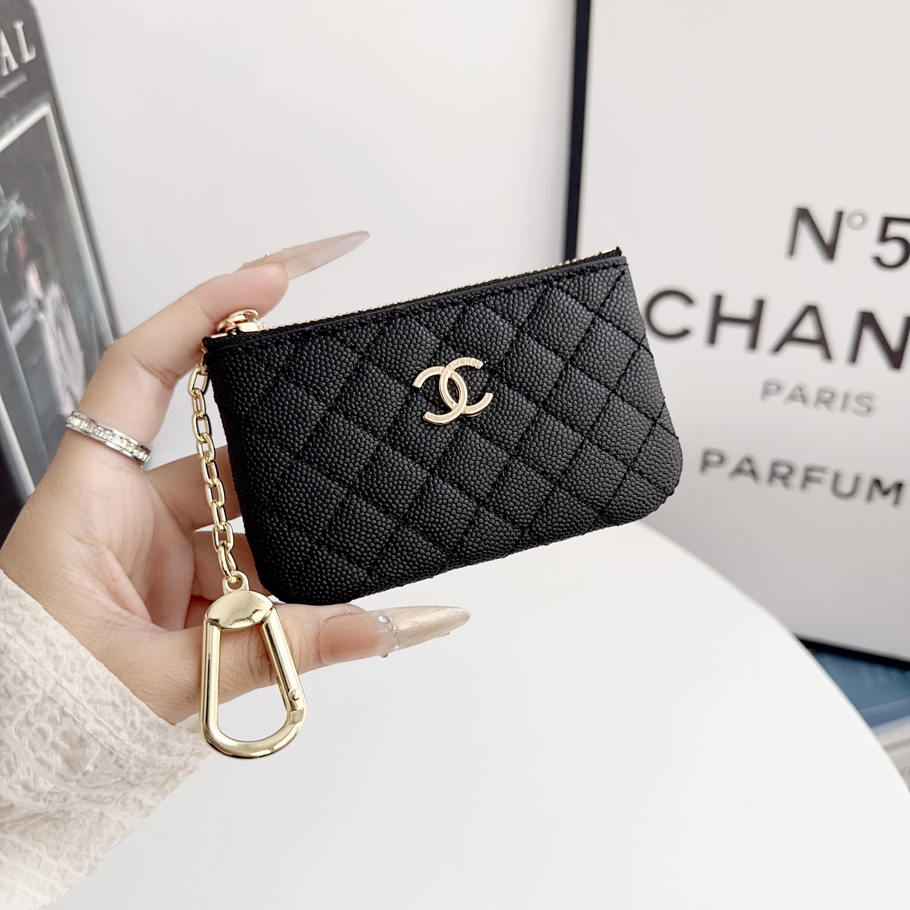 Chanel Luxury Leather Zipper Coin Purse