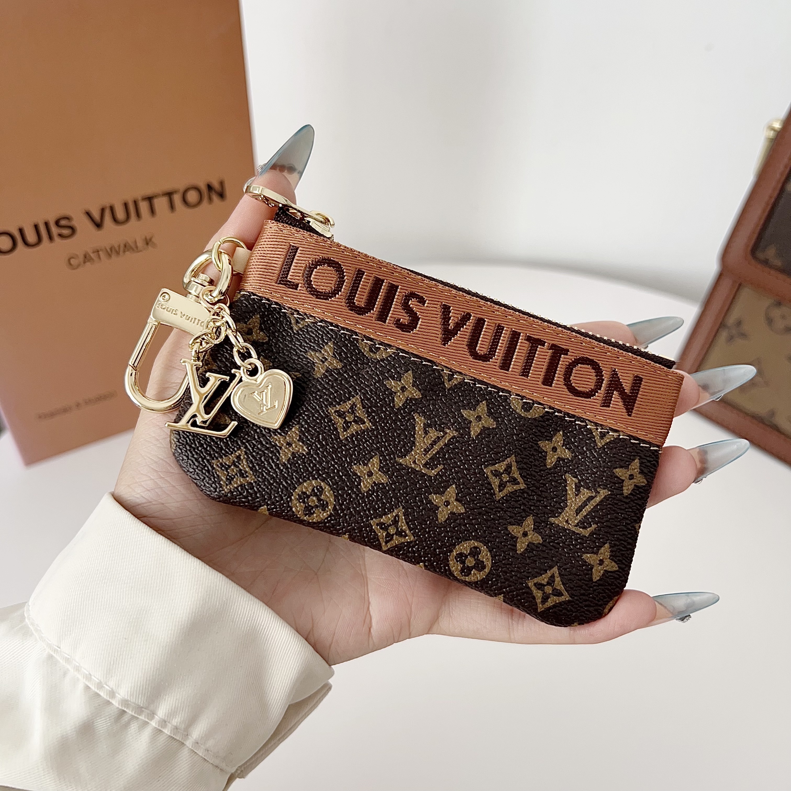 Louis Vuitton Luxury Leather Coin Purse