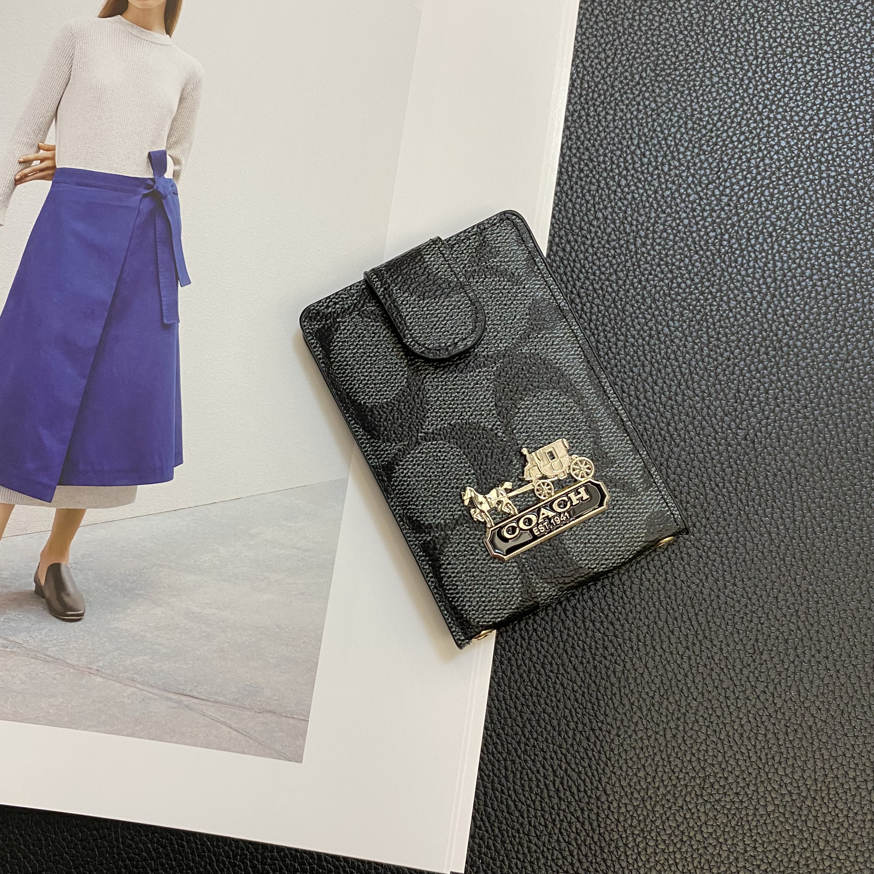 Classic Luxury Leather Wallet Card Holder