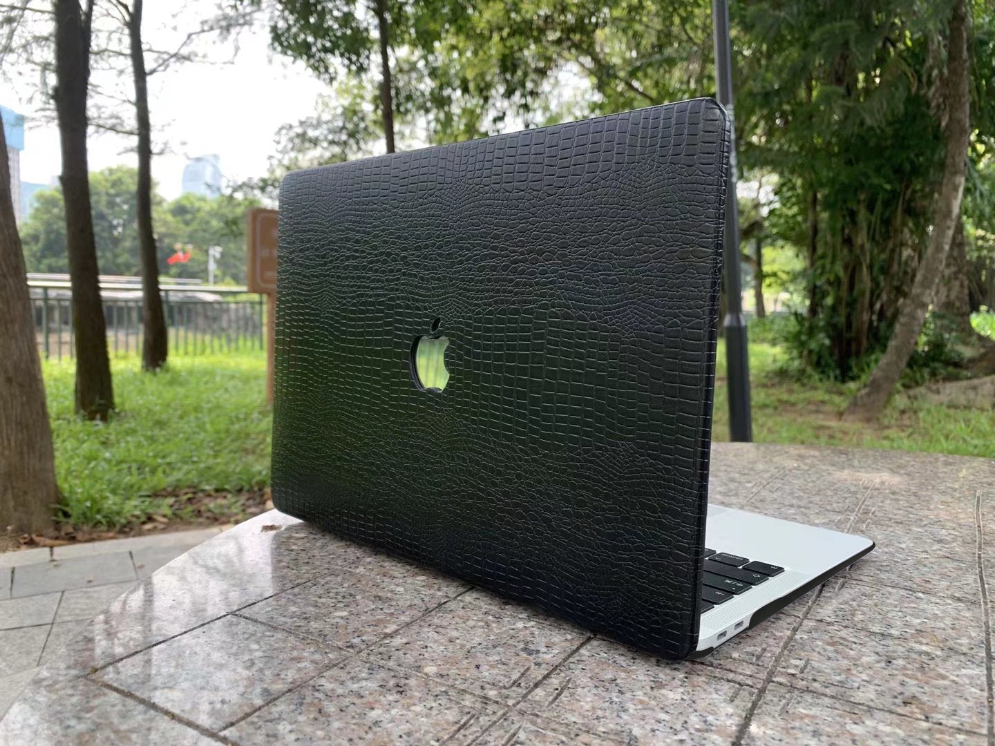 Faux Small Crocodile Black MacBook Case-BELKCASE