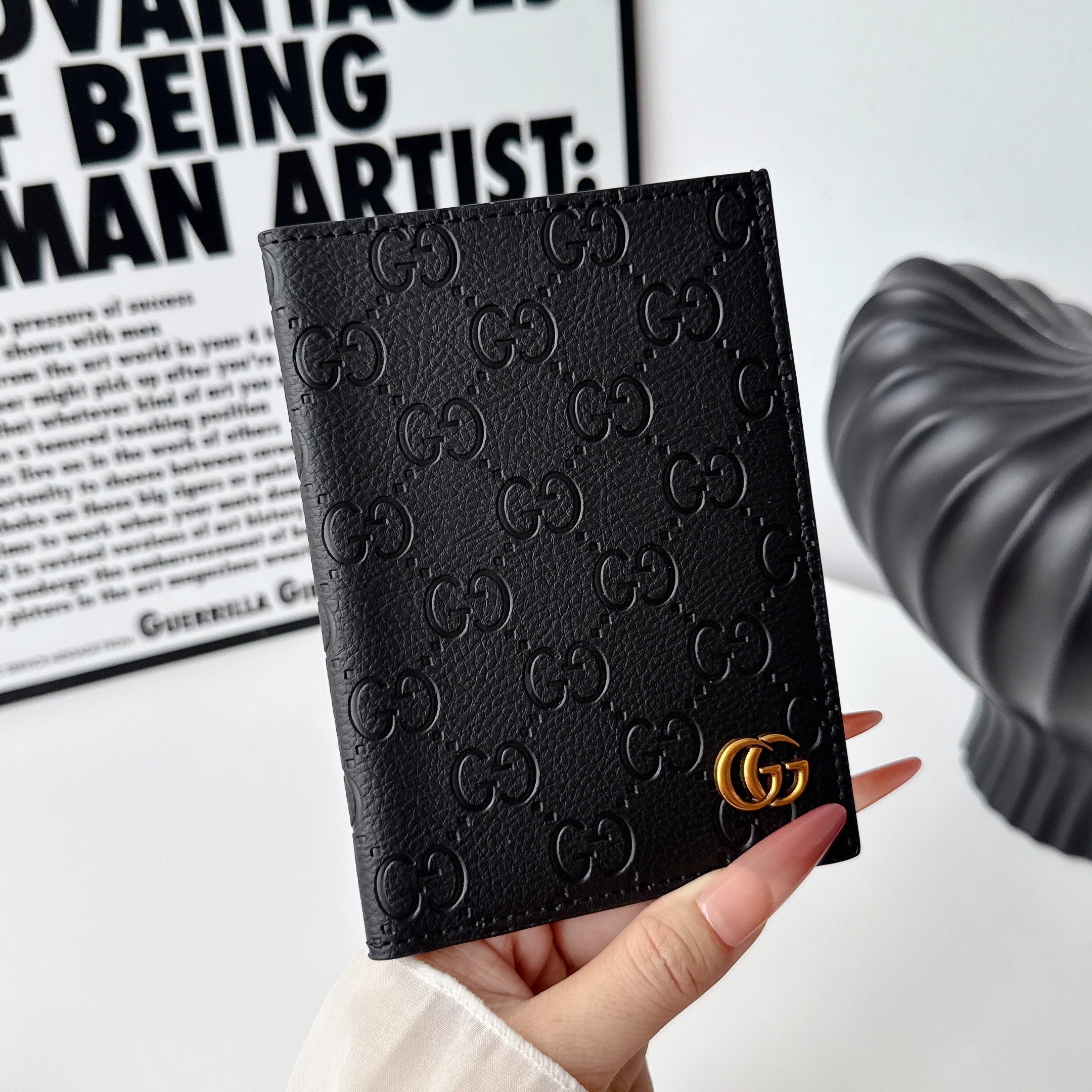 Gucci Luxury Leather Wallet Card Holder/Passport holder