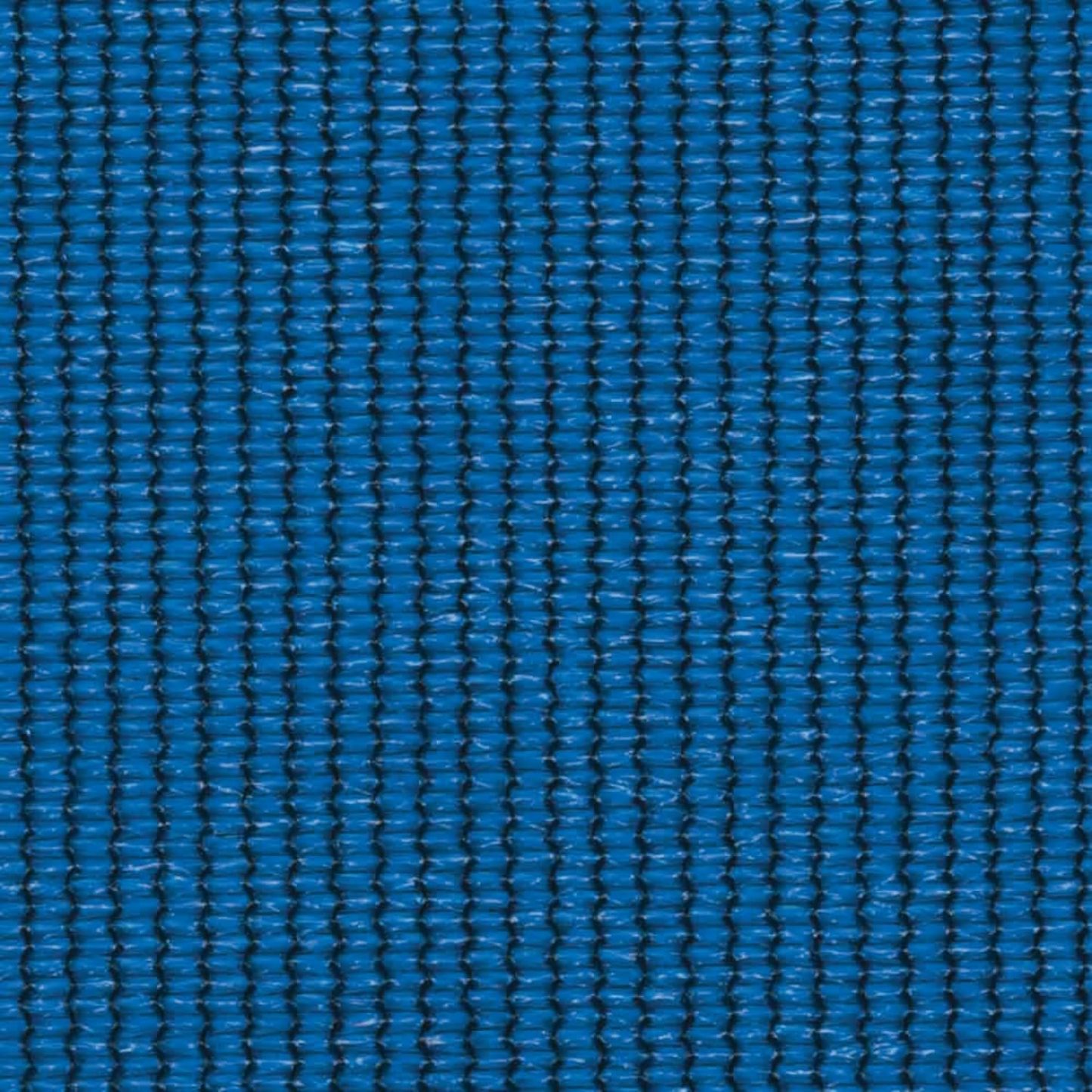 18' Triangle Sapphire w Kit Shadesail