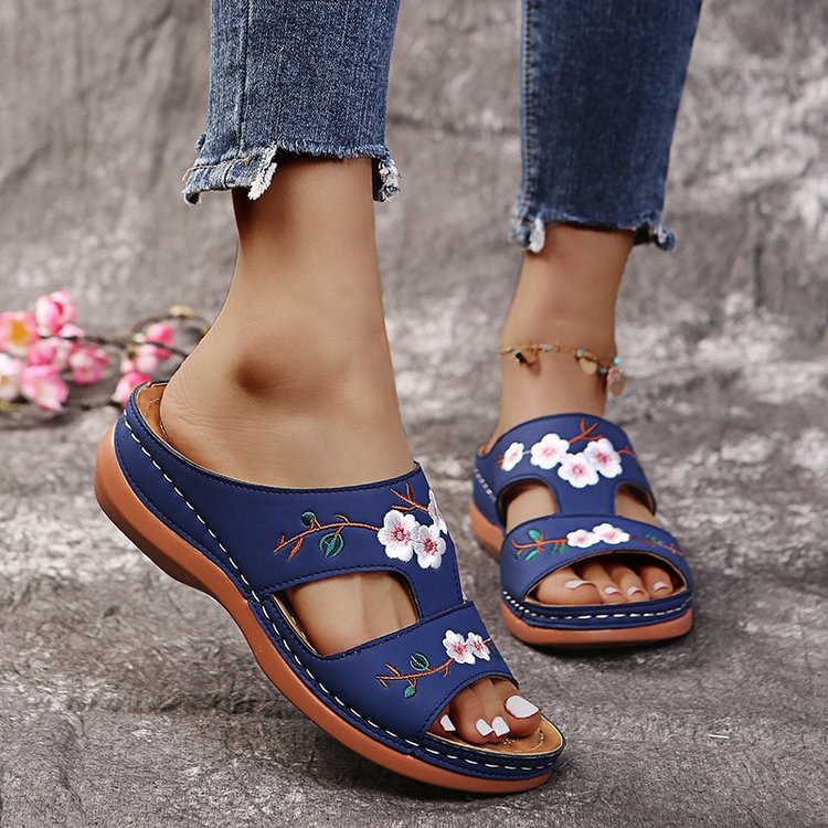 LAST DAY 70% OFF-2024 Women Casual Summer Daily Comfy Slip On Sandals