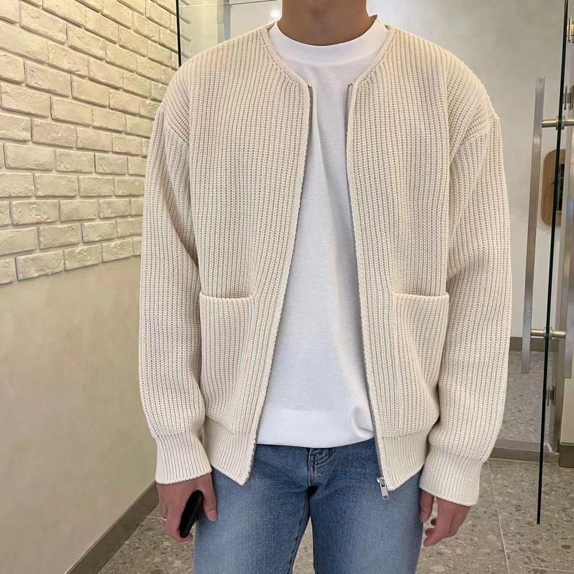 Cardigan la modă pentru bărbați