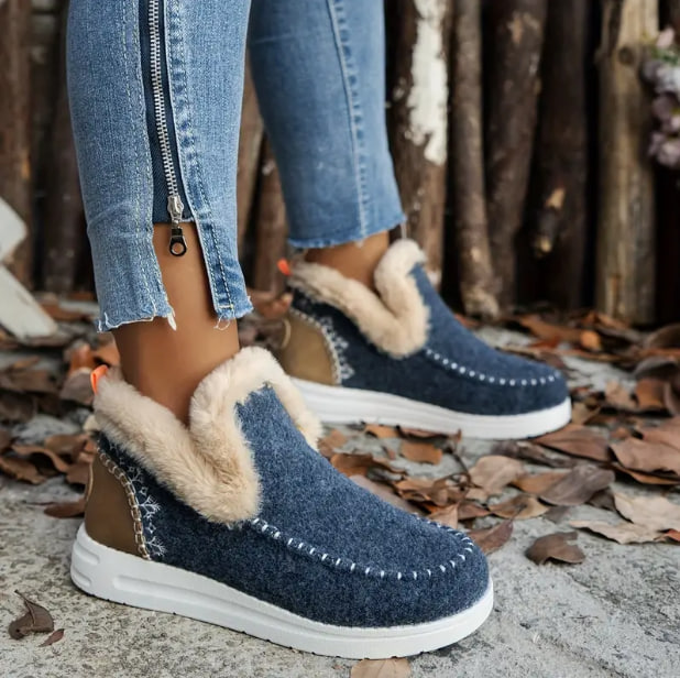 🥾Soft, plush slip-on sneakers for cozy feet