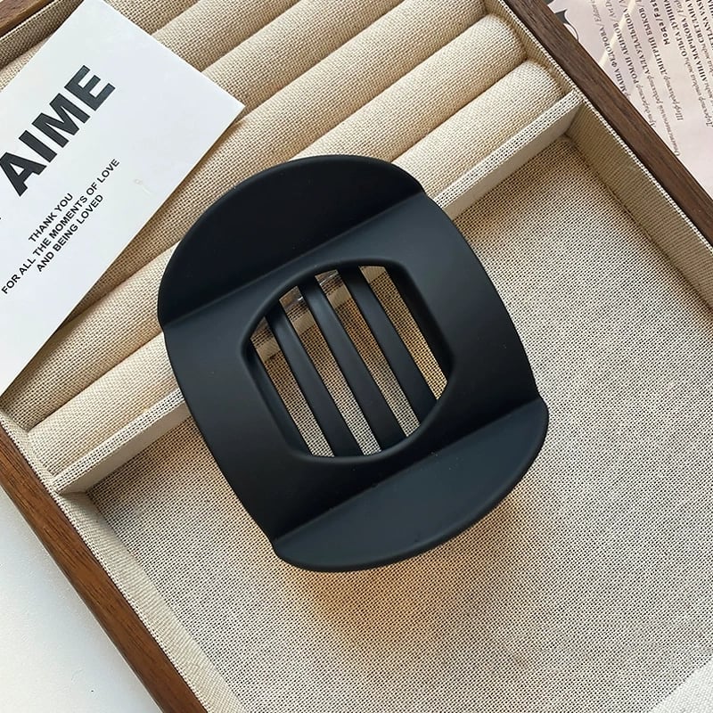 🎁Hot Sale 49% OFF💖Casual Versatile Solid Colour Lay Flat Hair Clip