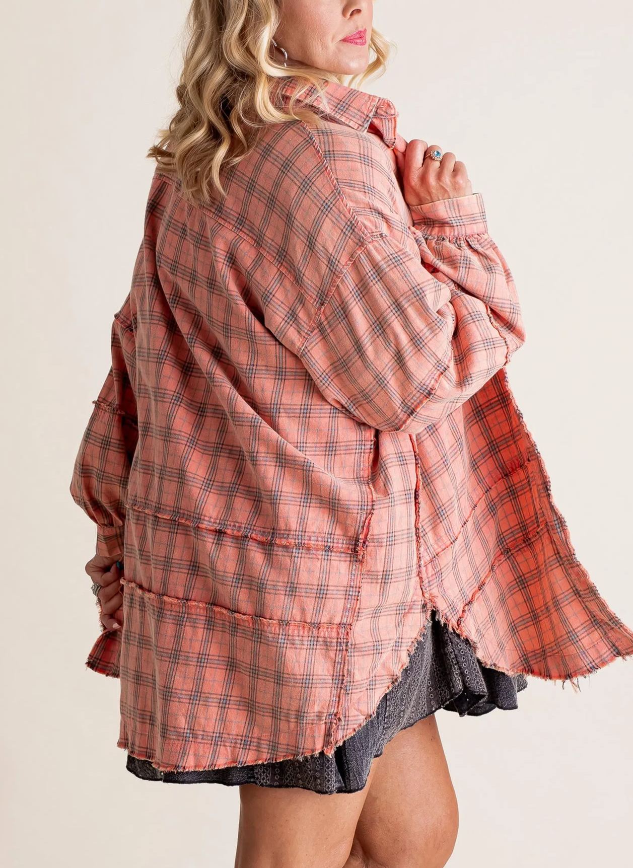 Women's Seams Raw Edge Washed Oversized Shirt Jacket with Pockets(BUY 2 FREE SHIPPING)