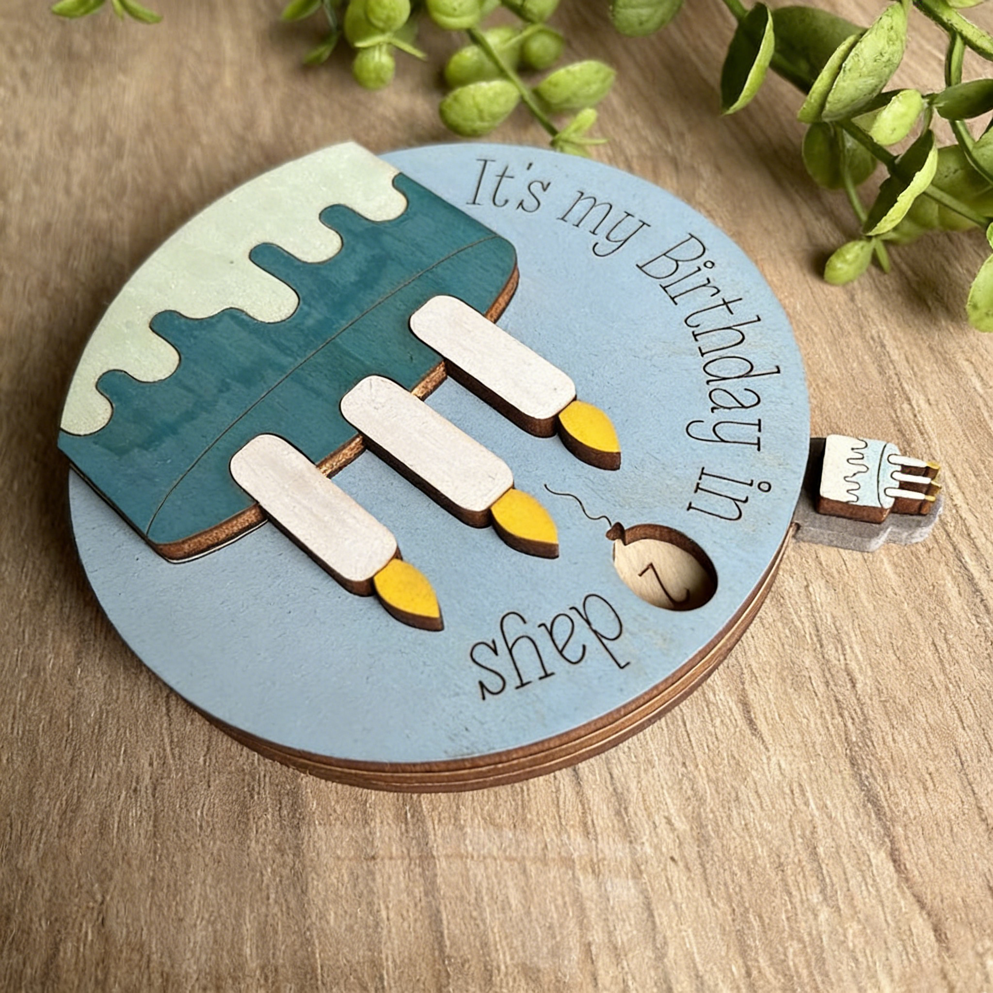 3D Birthday Cake 30 days Wooden Countdown Ornament