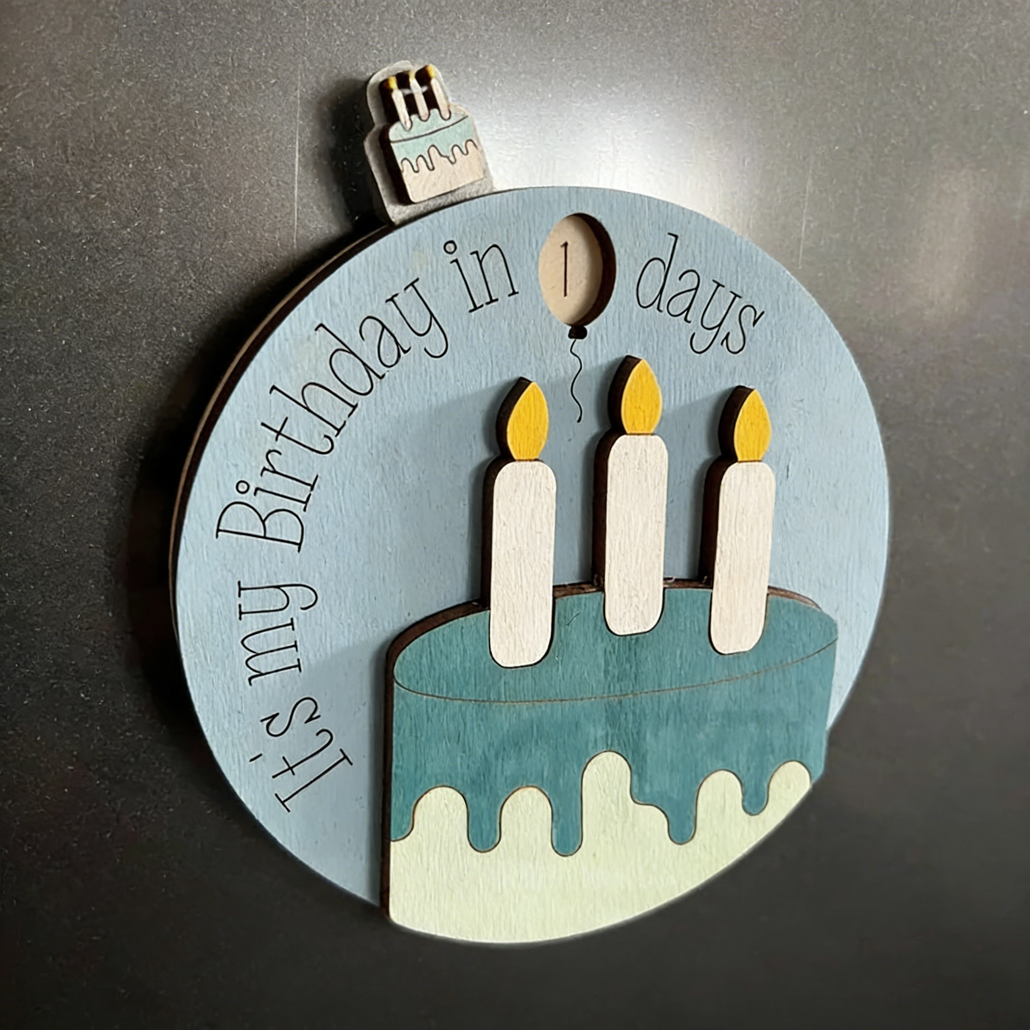 3D Birthday Cake 30 days Wooden Countdown Ornament