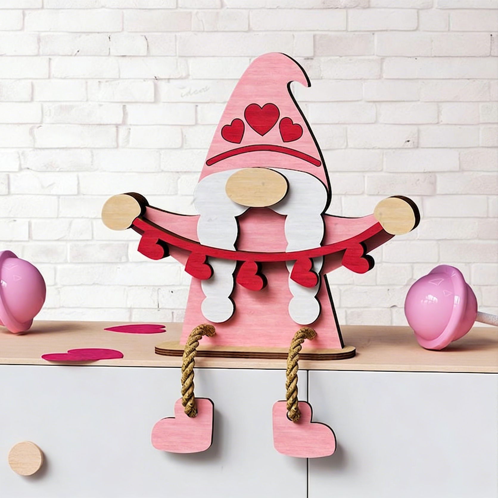 💖Valentine’s Day Wooden Gnome Decoration