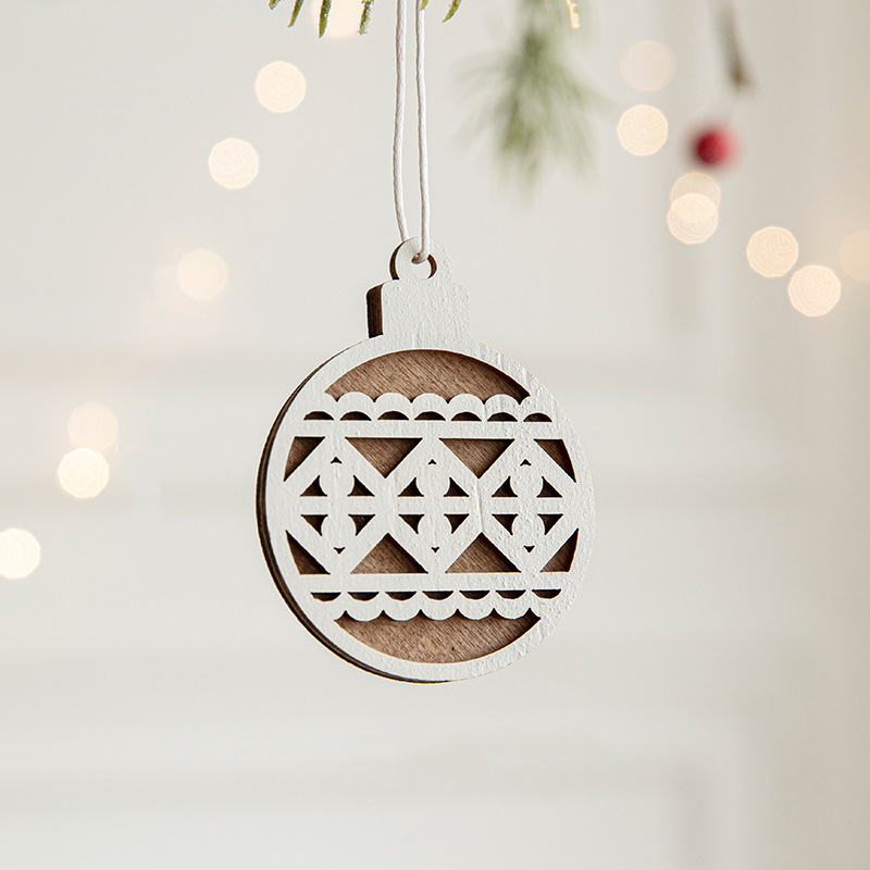 🌲Eight wooden ornaments in different styles.🌲