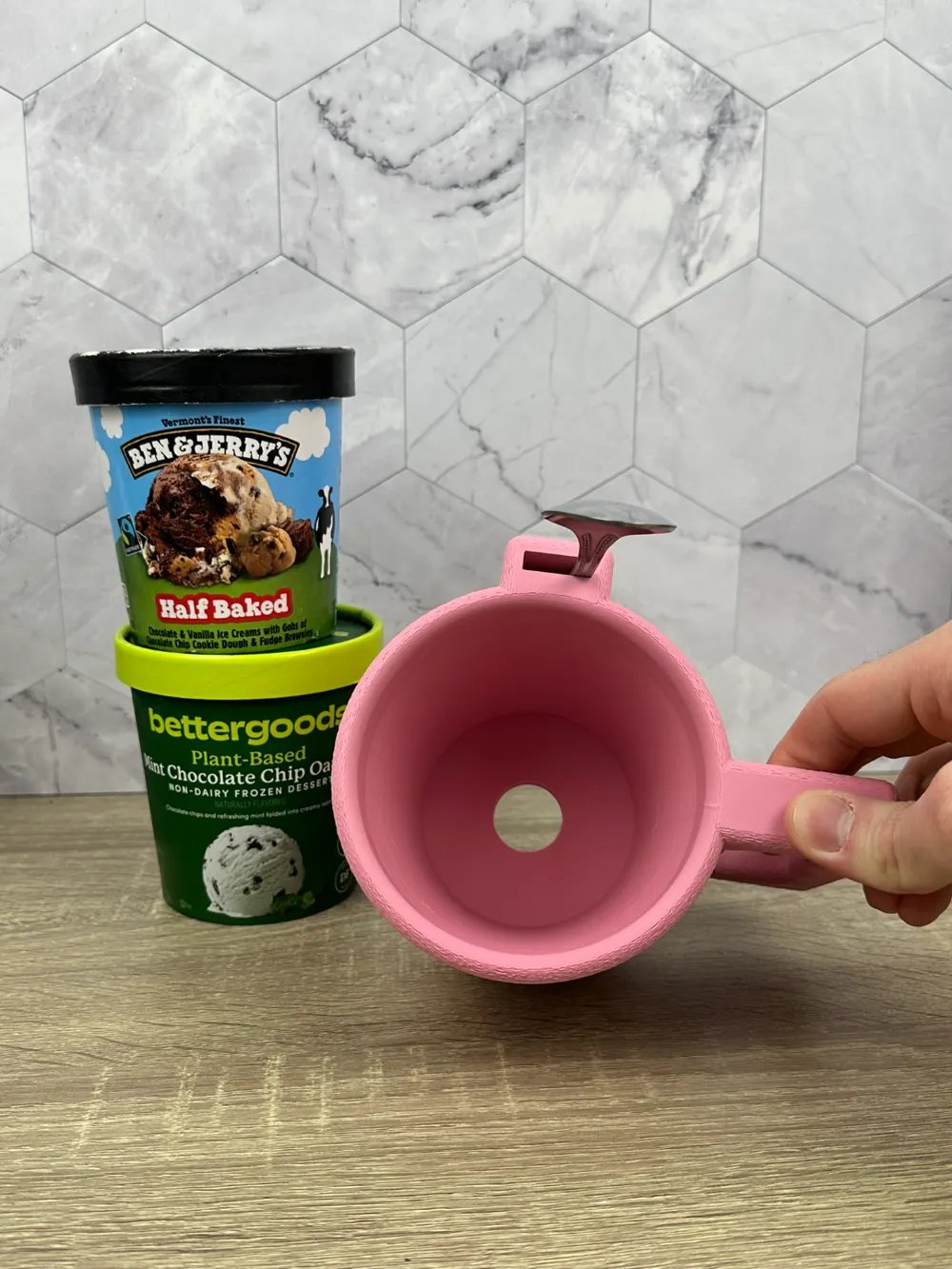 🍨 Ice Cream Pint Holder