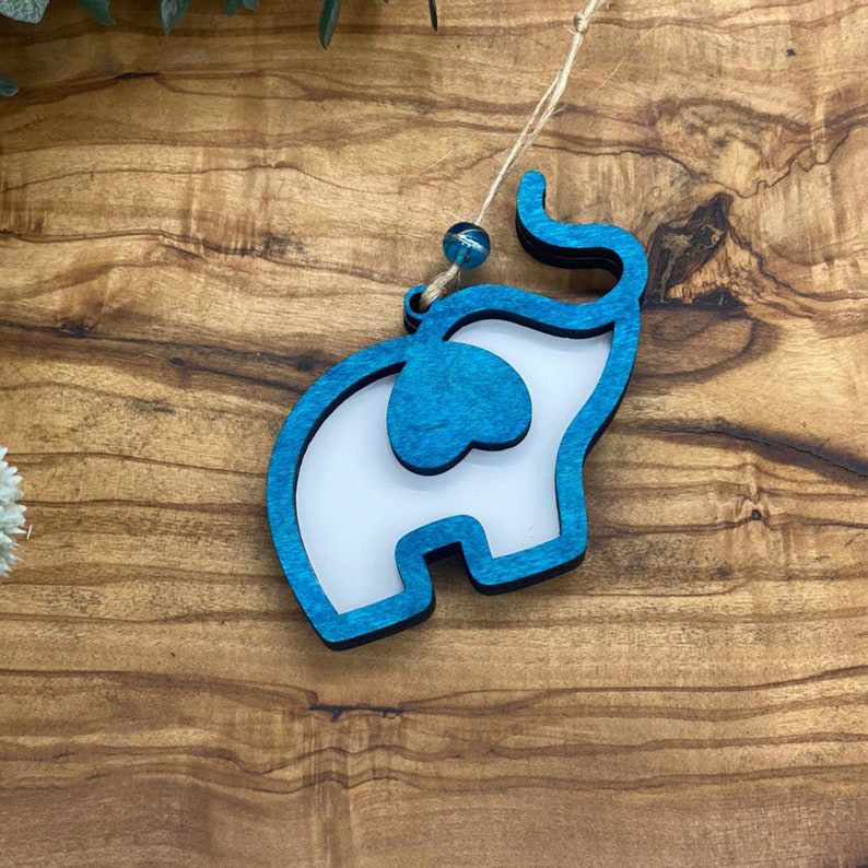 Friendship Elephant ornament - Here for you, Thinking of you, Unconditional love