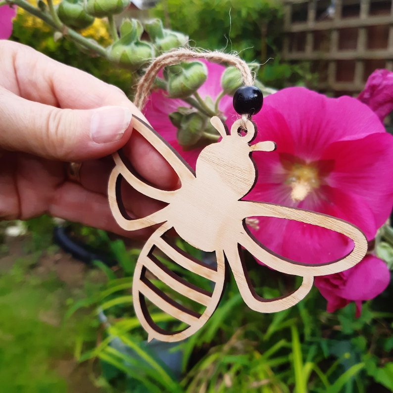 Gift for Co-workers Colleagues and Friends, Wooden Bee Charm Ornament and Story, Thank You Wooden Bee for Appreciation, My Hive Workmates