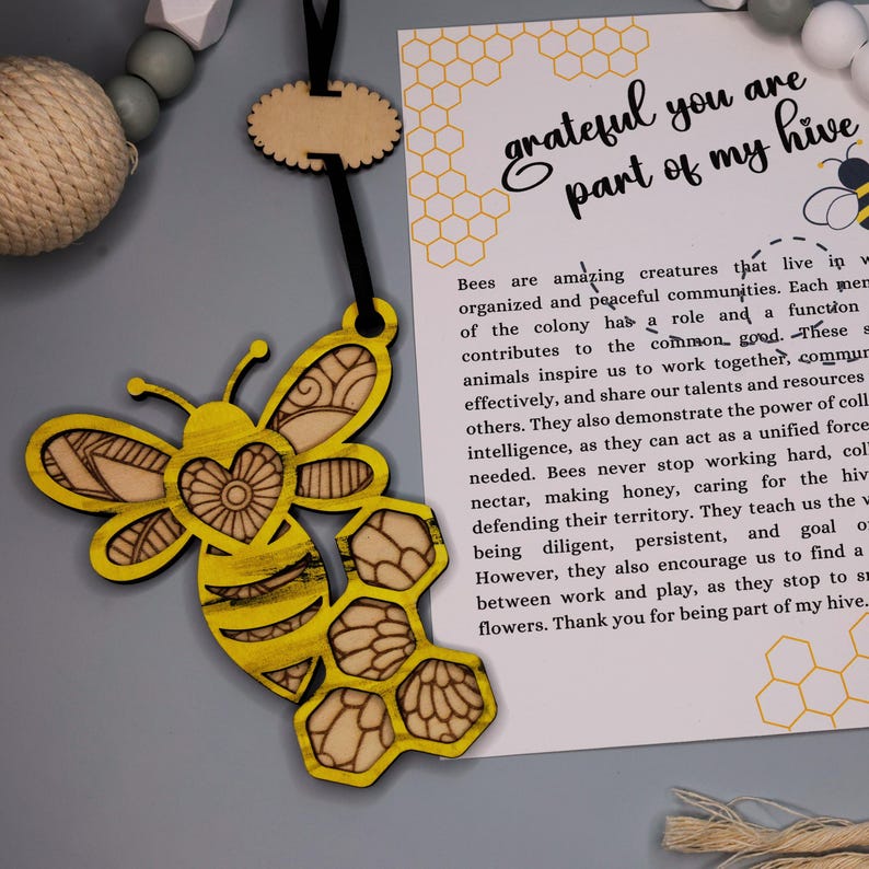 🐝Bee Grateful Ornament With Story Card