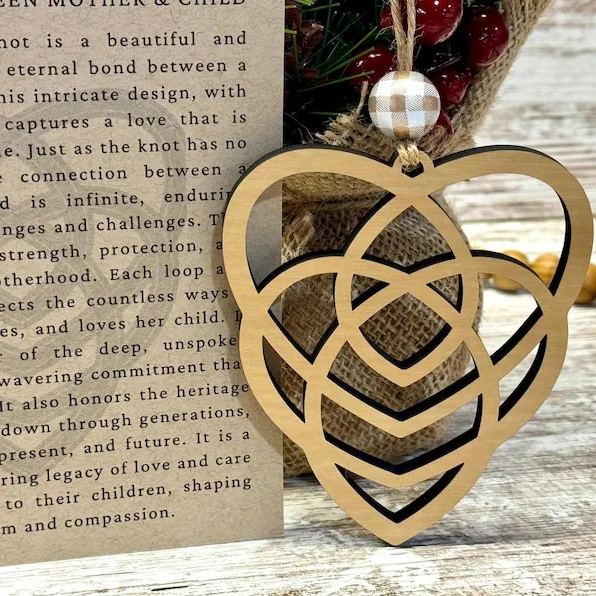 💖Celtic heart mother’s ornament keepsake