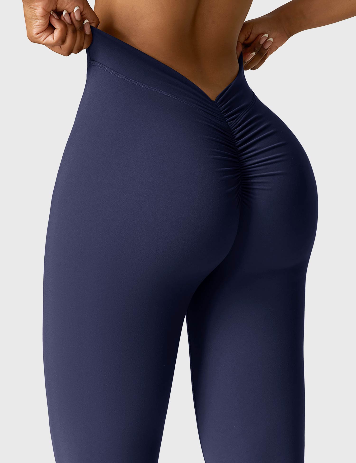 🔥2024 NEW V-back Flare Leggings