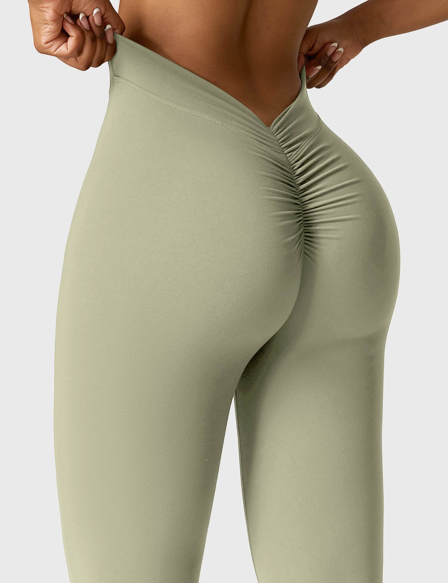 🔥2024 NEW V-back Flare Leggings