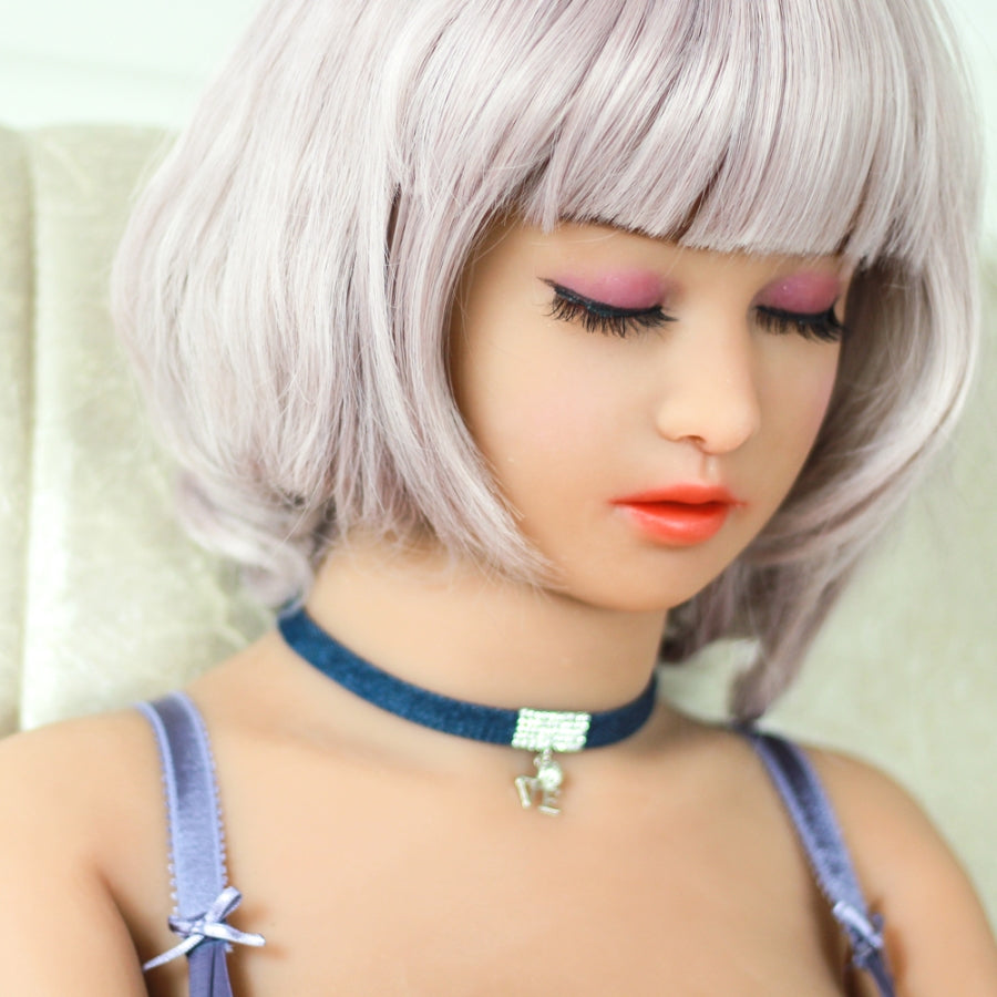 Beatrice -140cm. (4'7") A-Cup Adorable Sex Doll