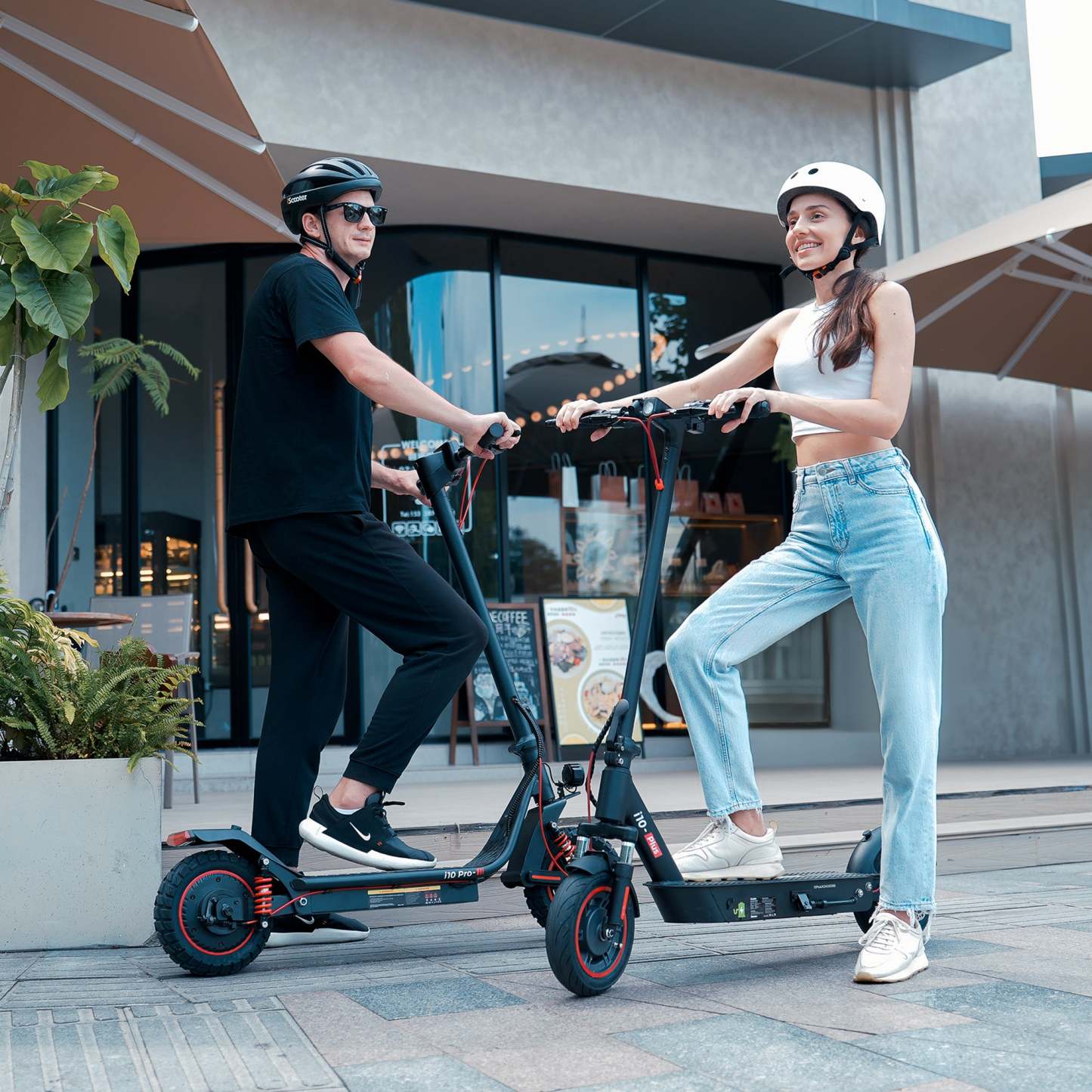 i10 Pro 800W Commuter Electric Scooter