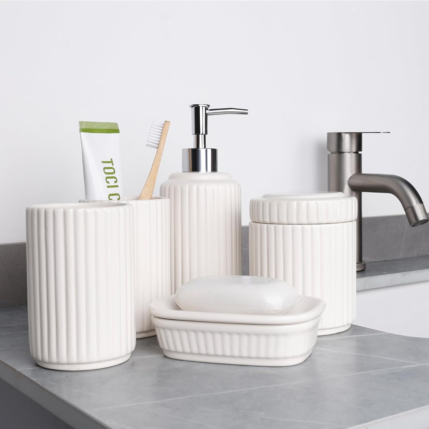 White Bathroom Accessory Set 5PCS, Ceramic Bathroom Accessories Set, Classic Design Bathroom Accessories Sets Complete, Home Apartment Modern Bathroom Decor Vanity Countertop