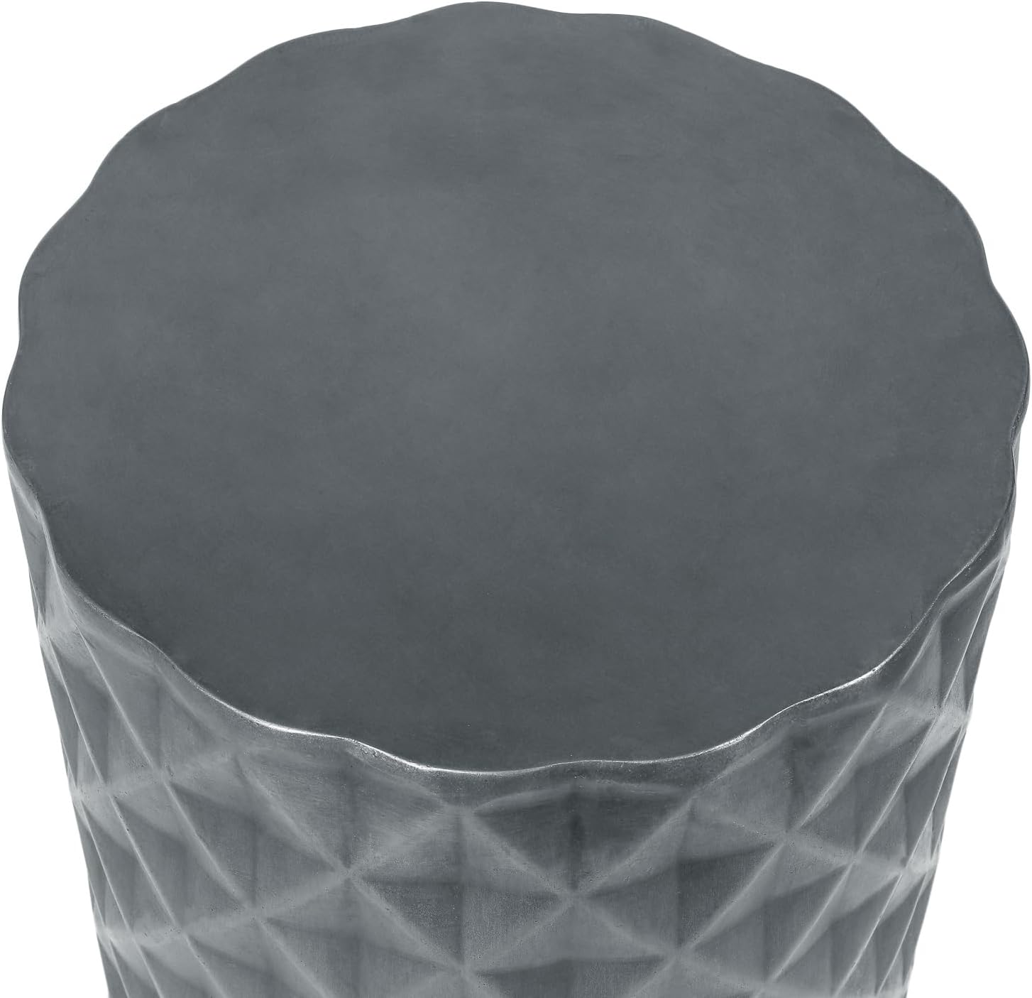 18.5" Modern Round Side Table