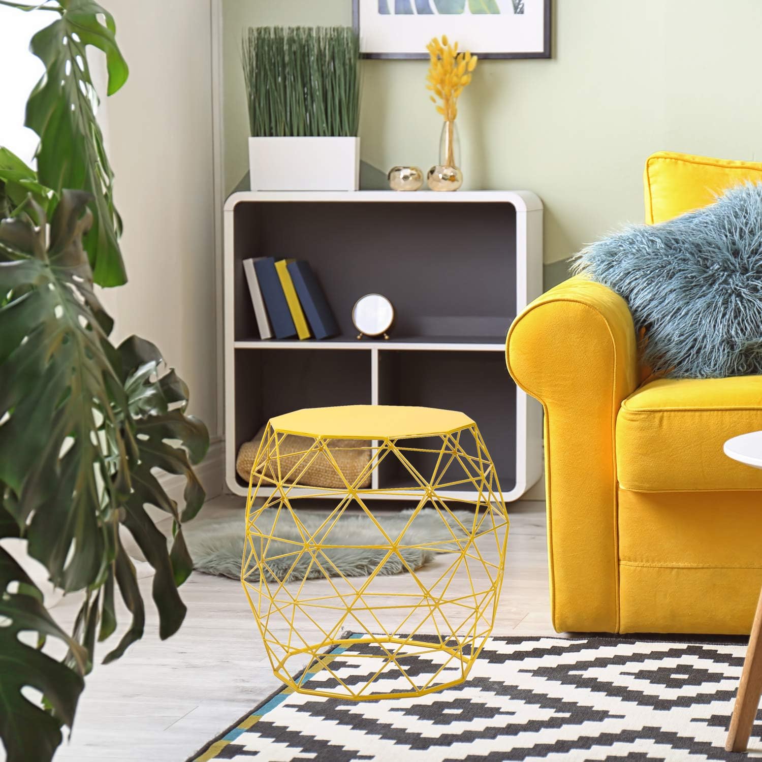 18-inch Home Garden Wire Round Metal Stool, Decorative Accent Display Plant Stand