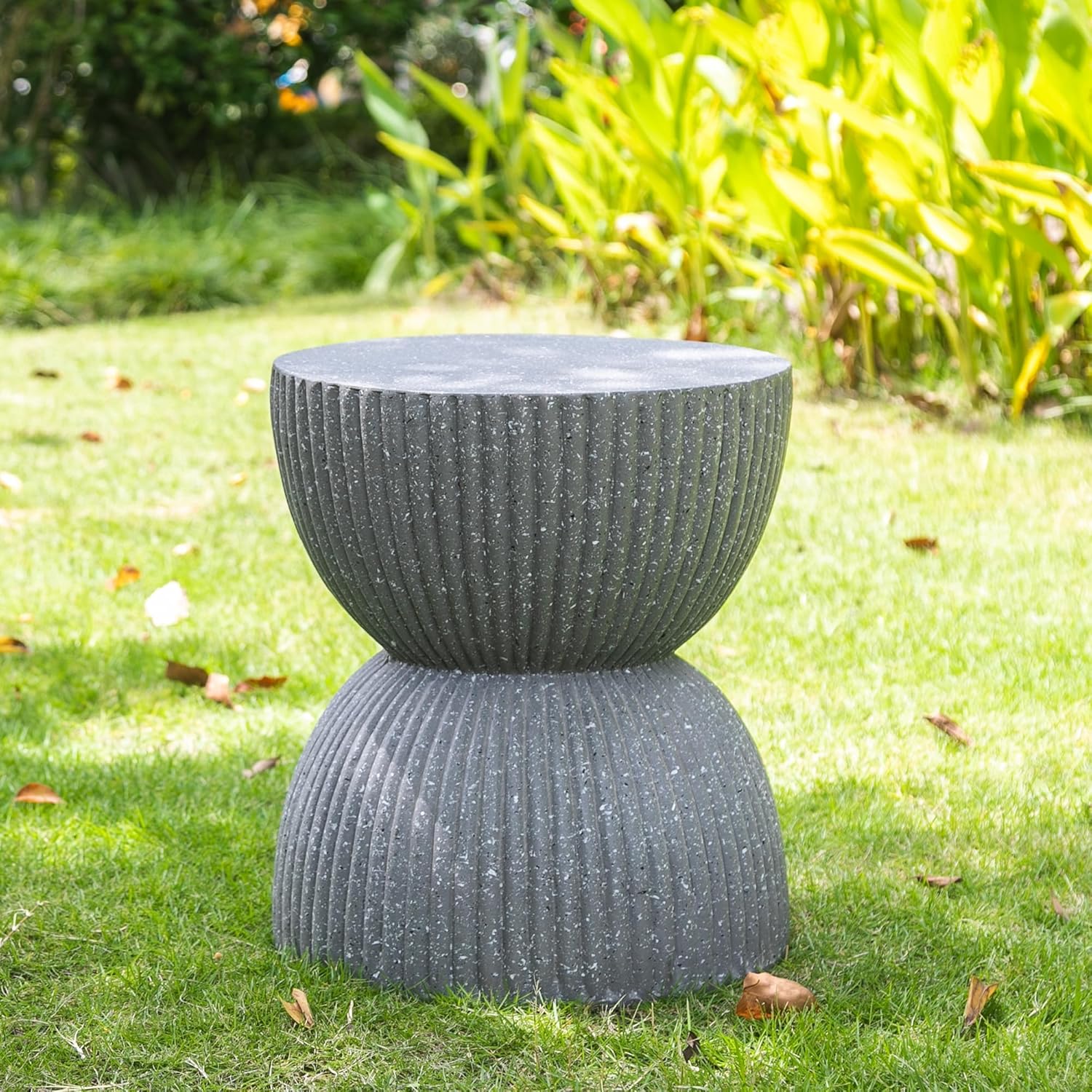 16.9" H Concrete Side Table for Outdoor, Modern Accent End Coffee Table