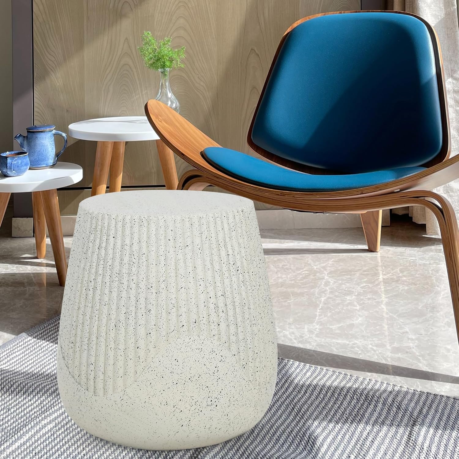 16.54" H Concrete Side Table for Outdoor, Modern Accent End Coffee Table Drink Table Nightstand