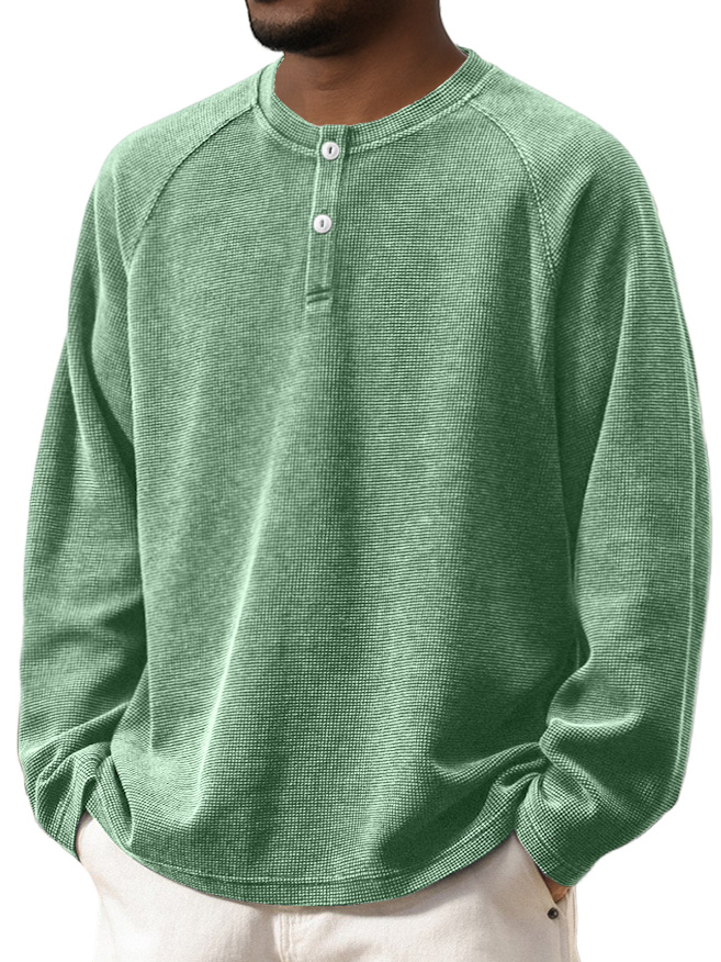Men's Retro Fashion Washed Waffle Gown with Raglan Sleeves and Henley Style Long Sleeves