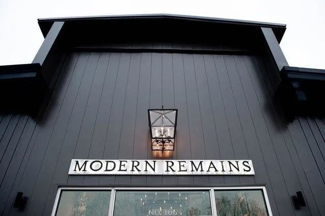 Revelry Grande Bracket Lantern wall sconce Outdoor