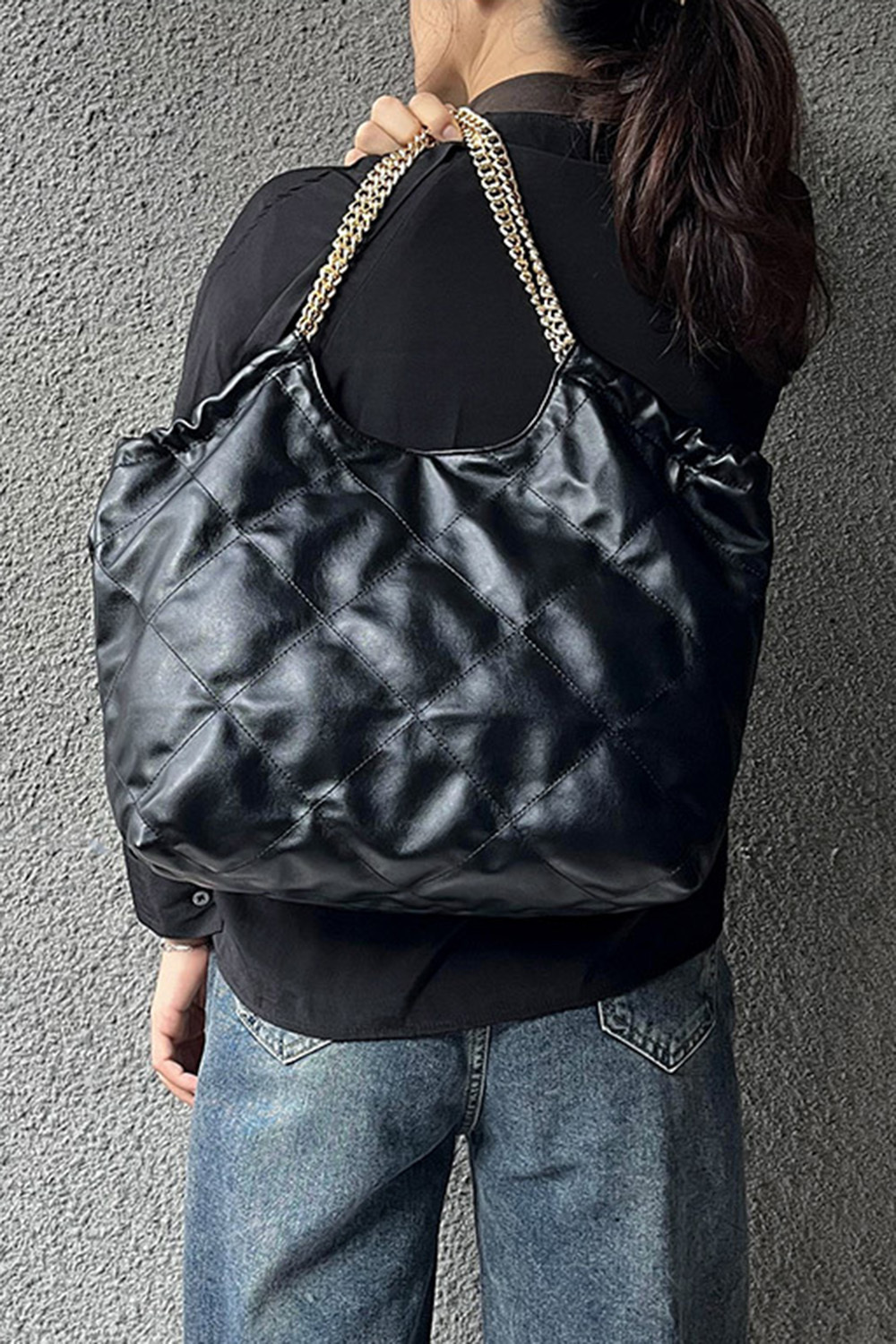 Casual Black Quilted Solid Chain Shoulder Bag