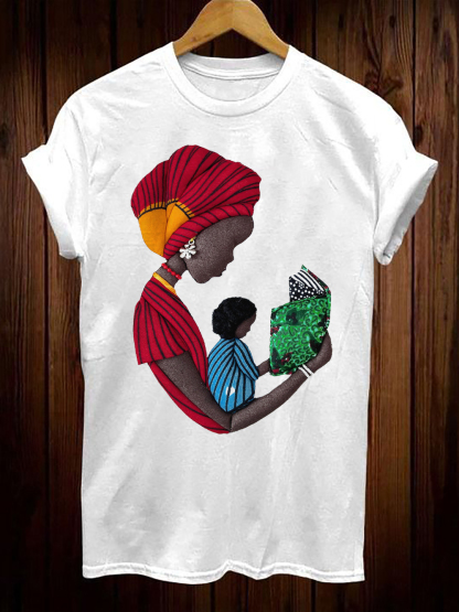 Women's Black Mother And Child Reading Art Print Cotton Casual T-Shirt-Styleame