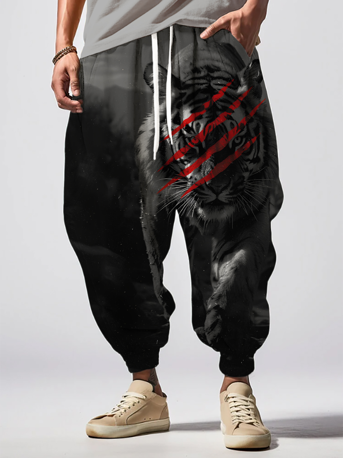 Men's Dark Ferocious Tiger Art Print Loose Drawstring Waist Sweatpants-Styleame