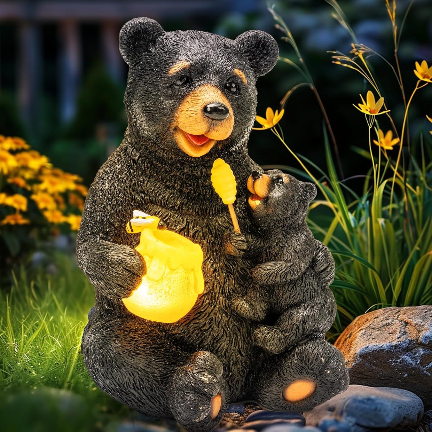 Solar Garden Statues Loving Bear Figurine Lights for Outside, Yard Decorations Outdoor, Garden Decor Unique Birthday Housewarming Gifts
